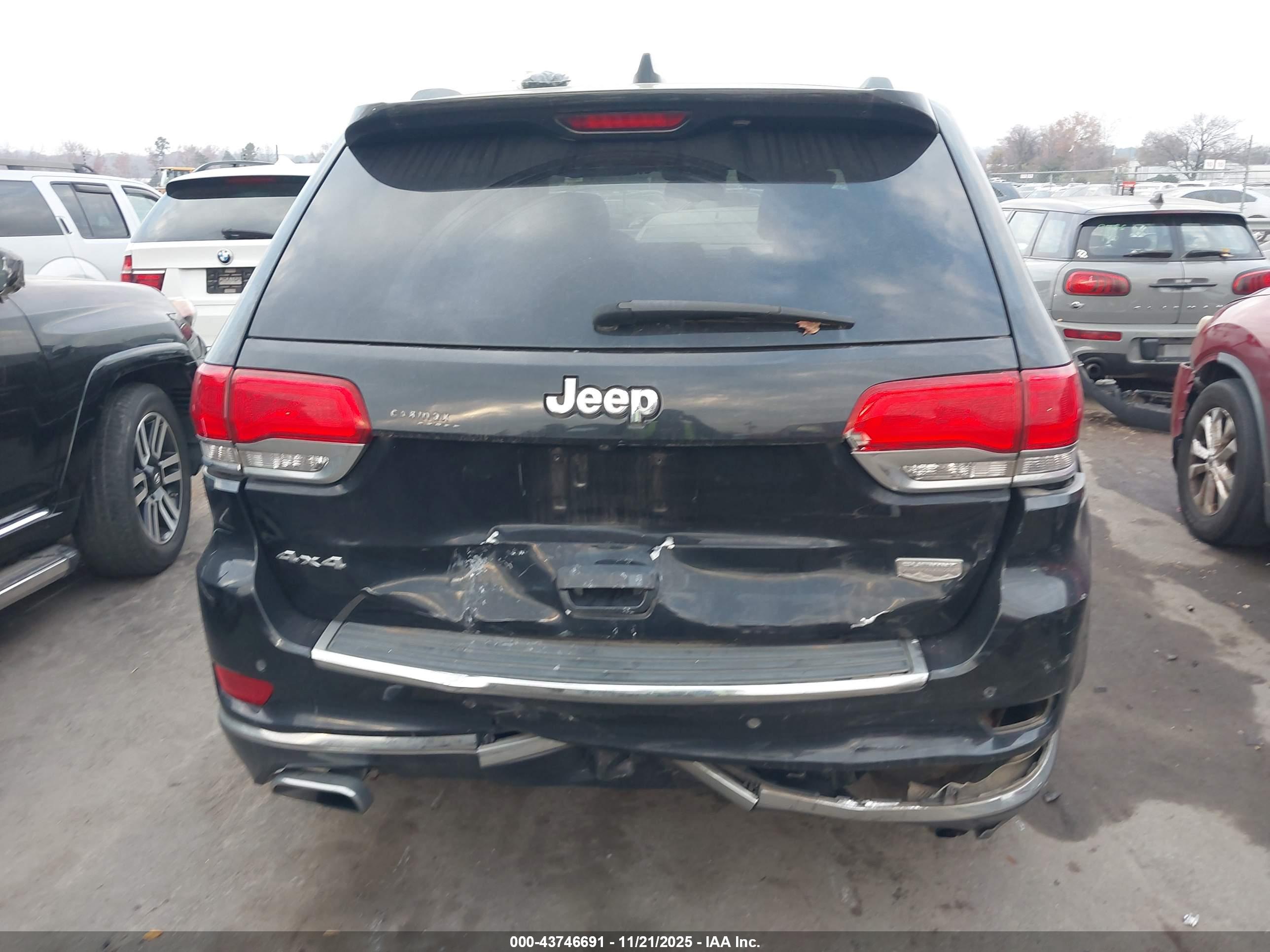 JEEP GRAND image 6