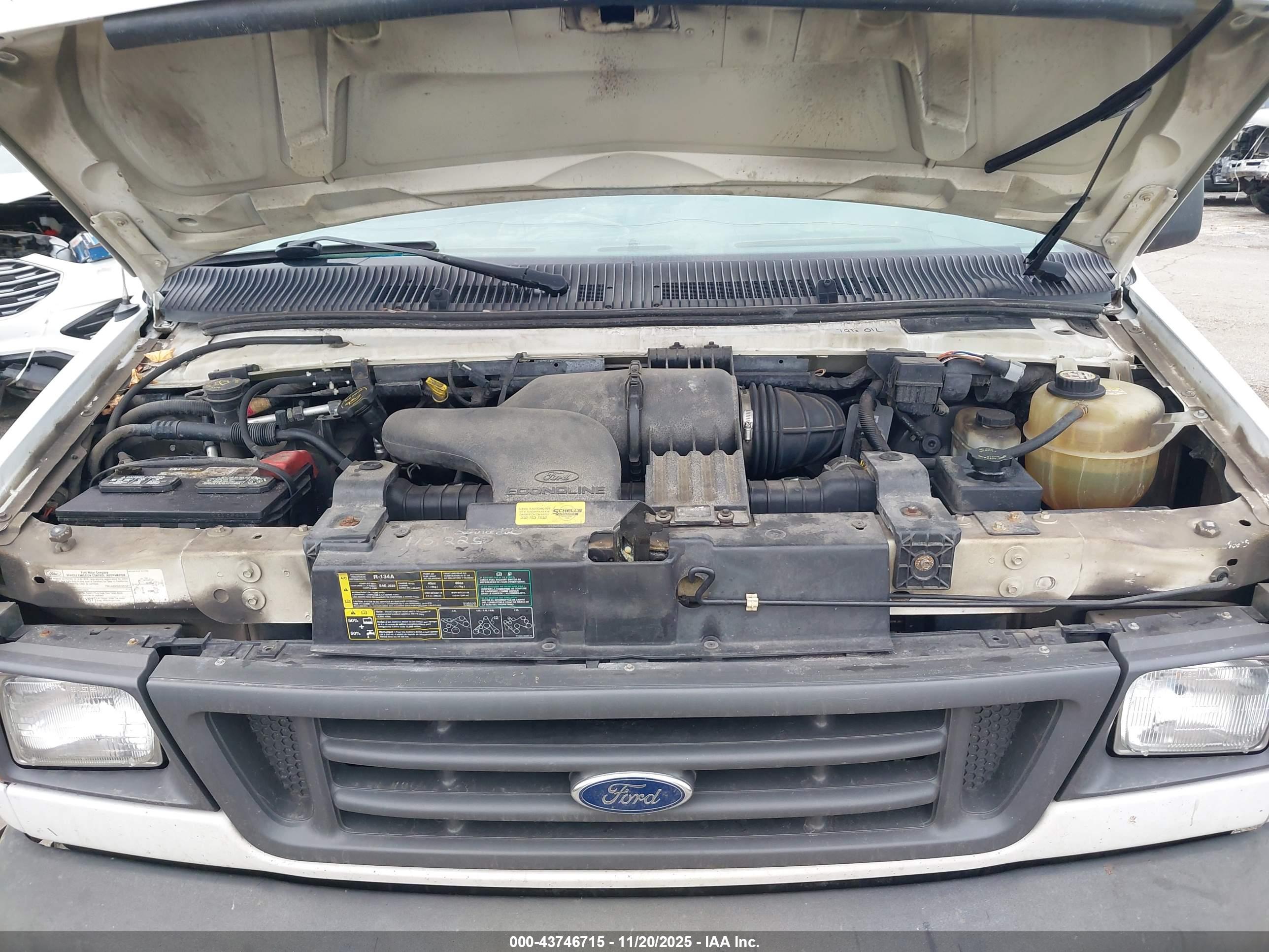 FORD E-150 image 10
