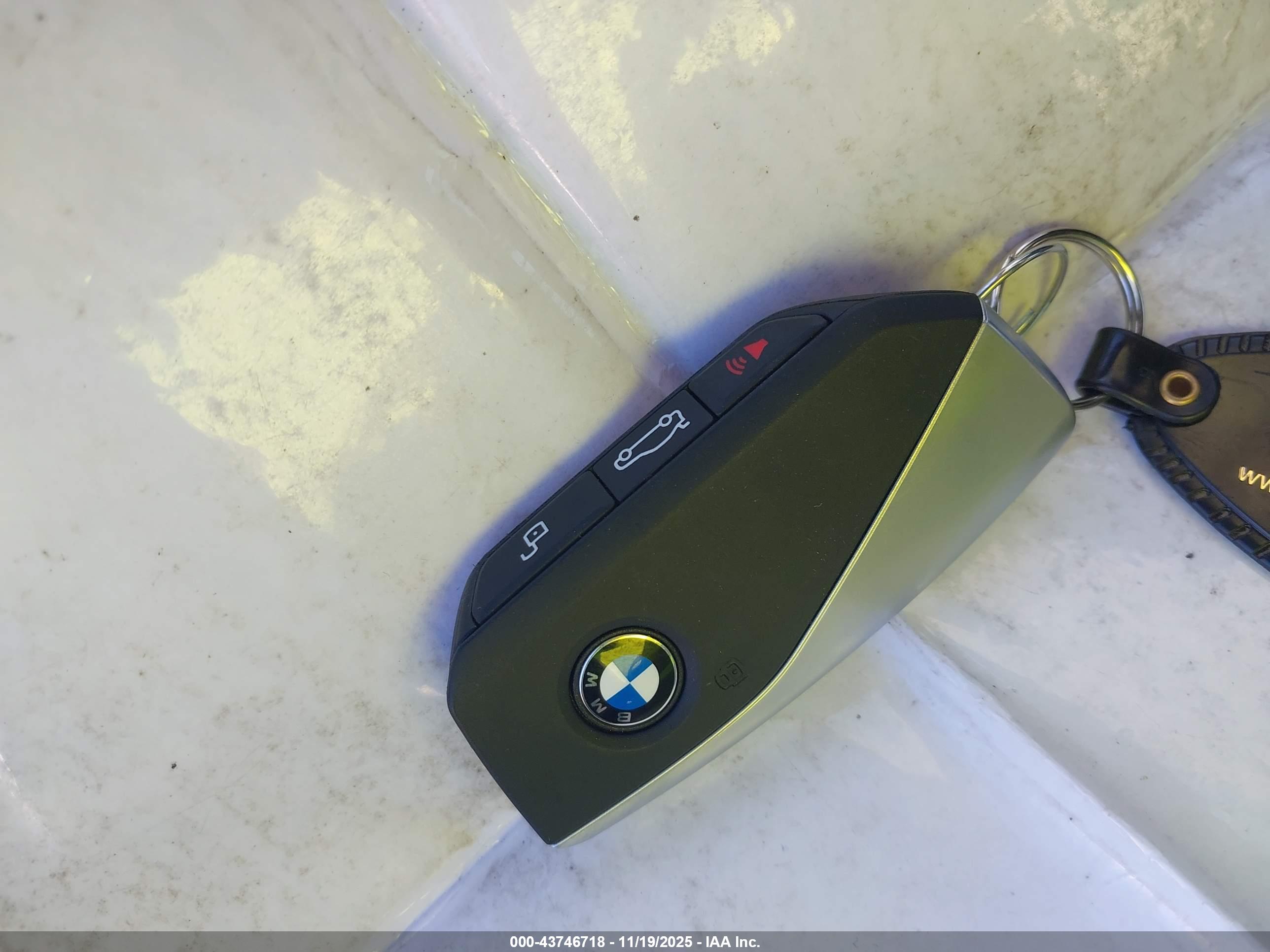 BMW X3 image 11