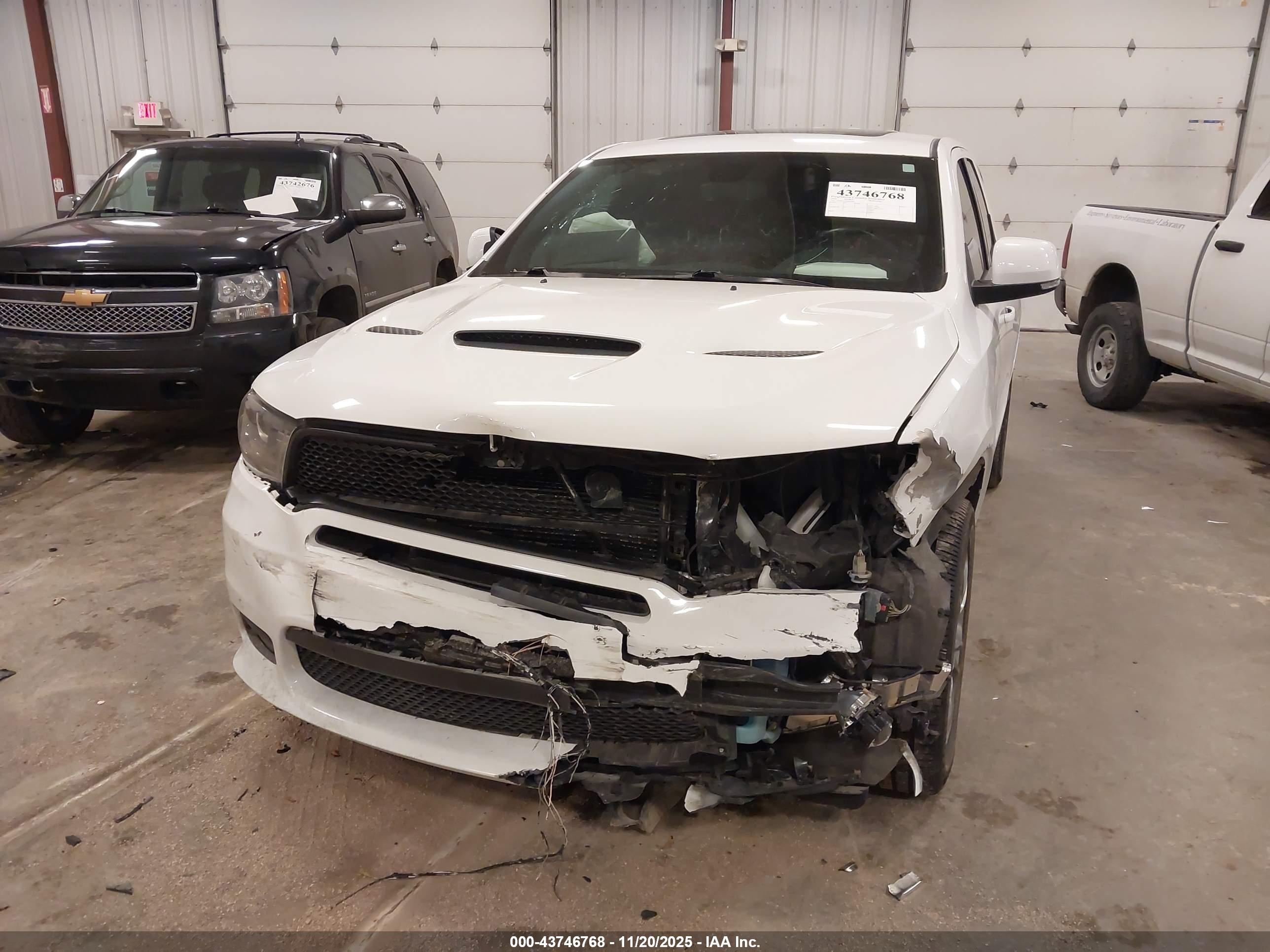 DODGE DURANGO image 6