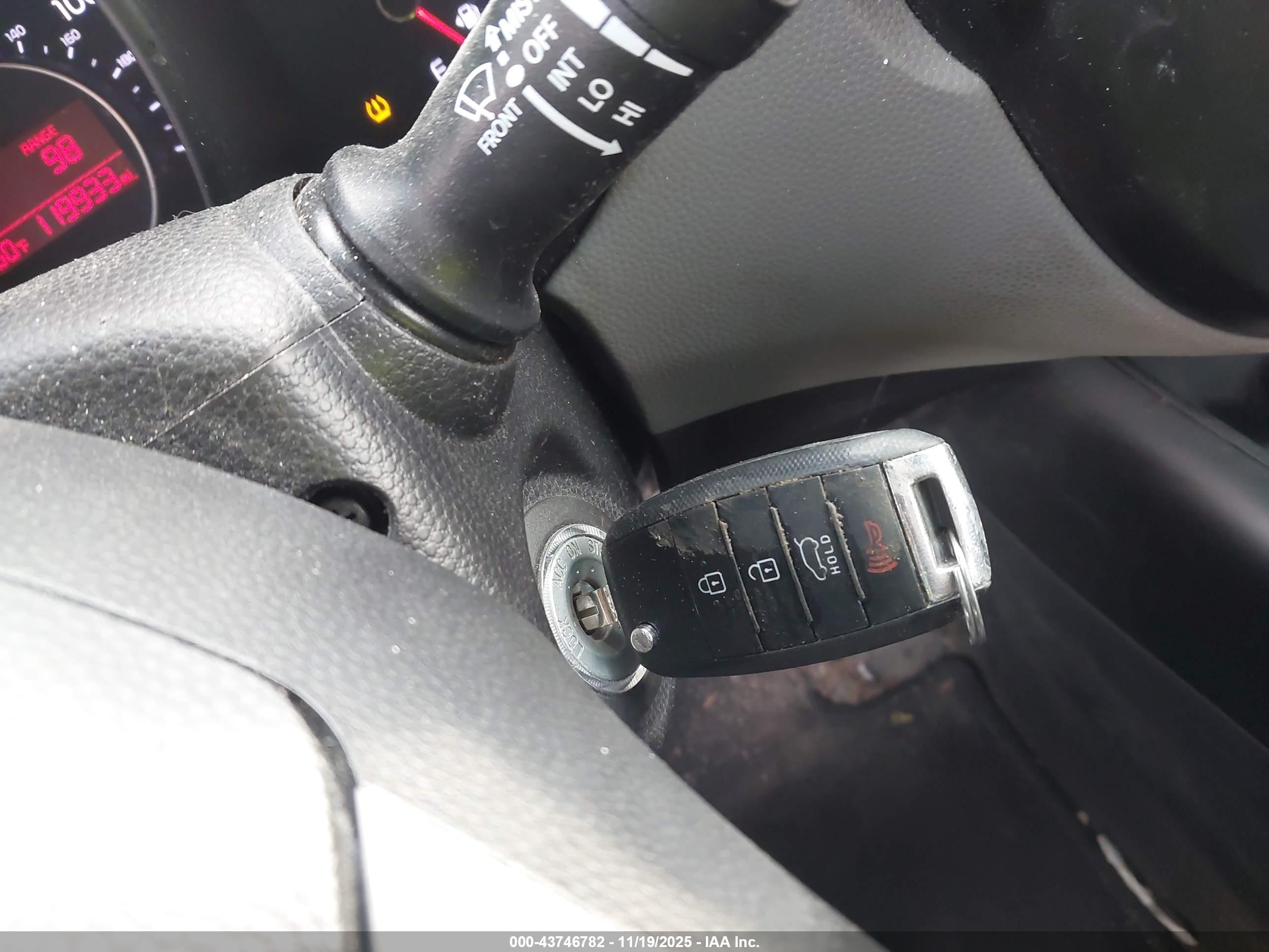 KIA SOUL image 11