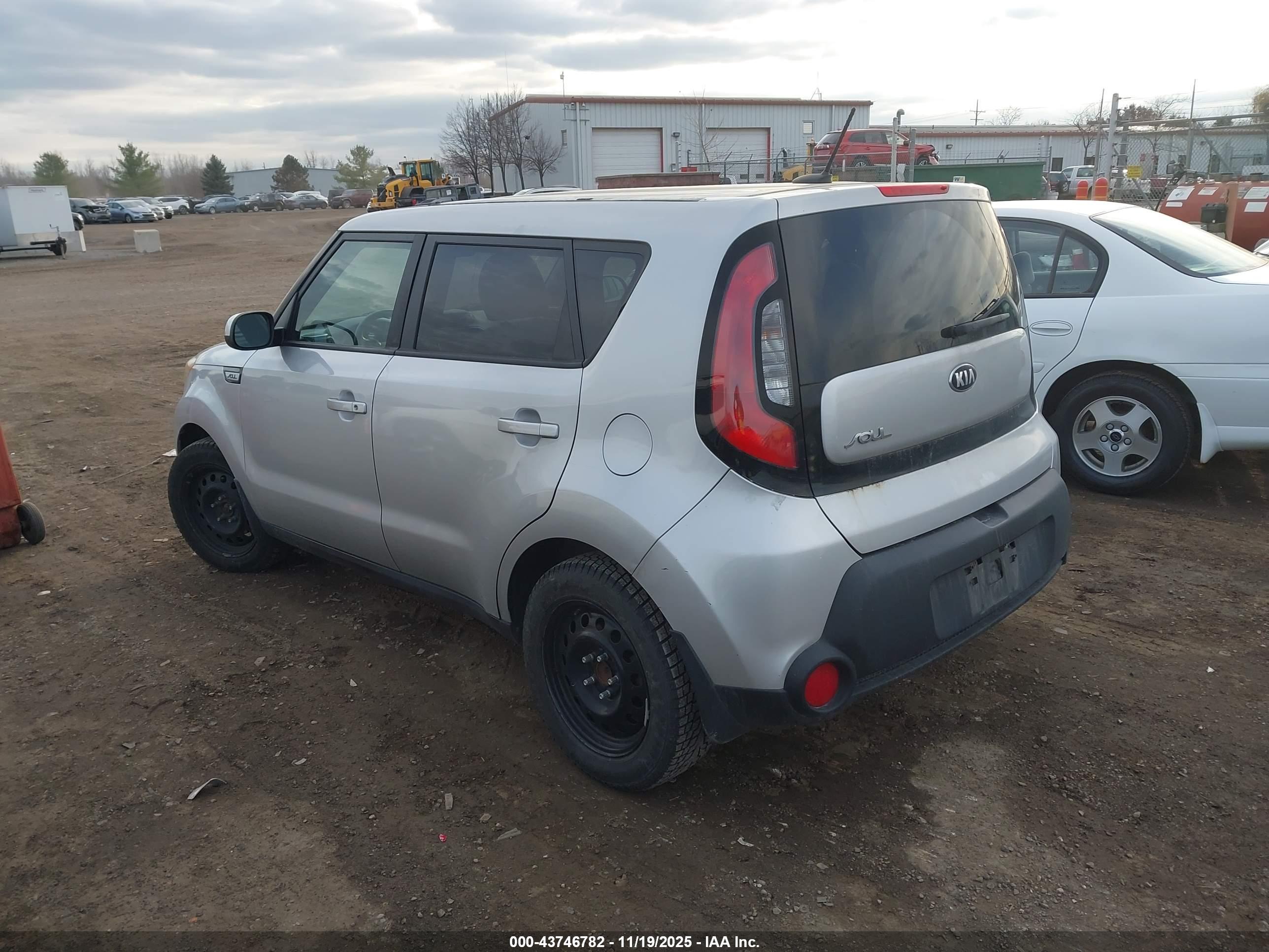 KIA SOUL image 3