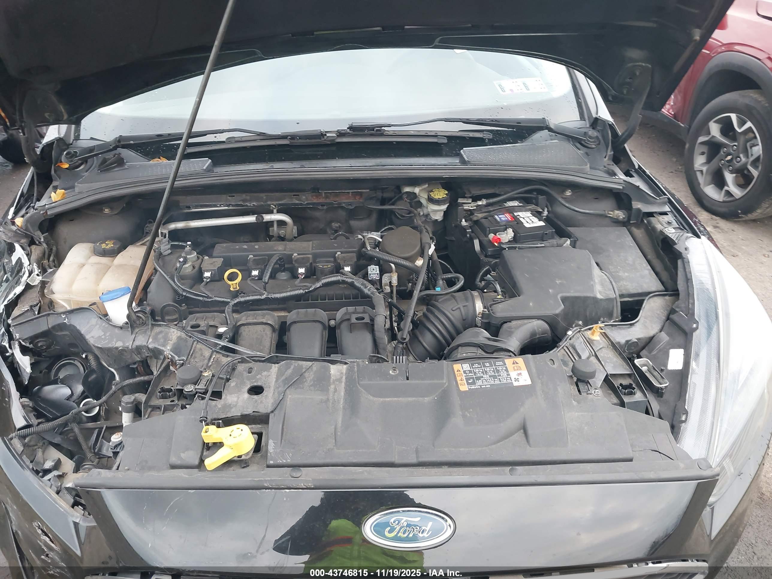FORD FOCUS image 10