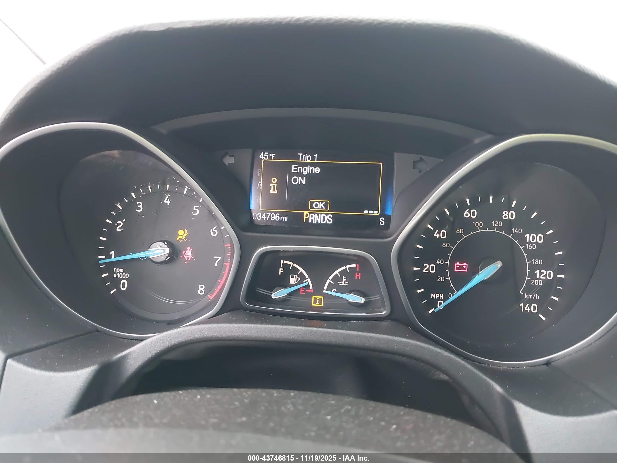 FORD FOCUS image 7
