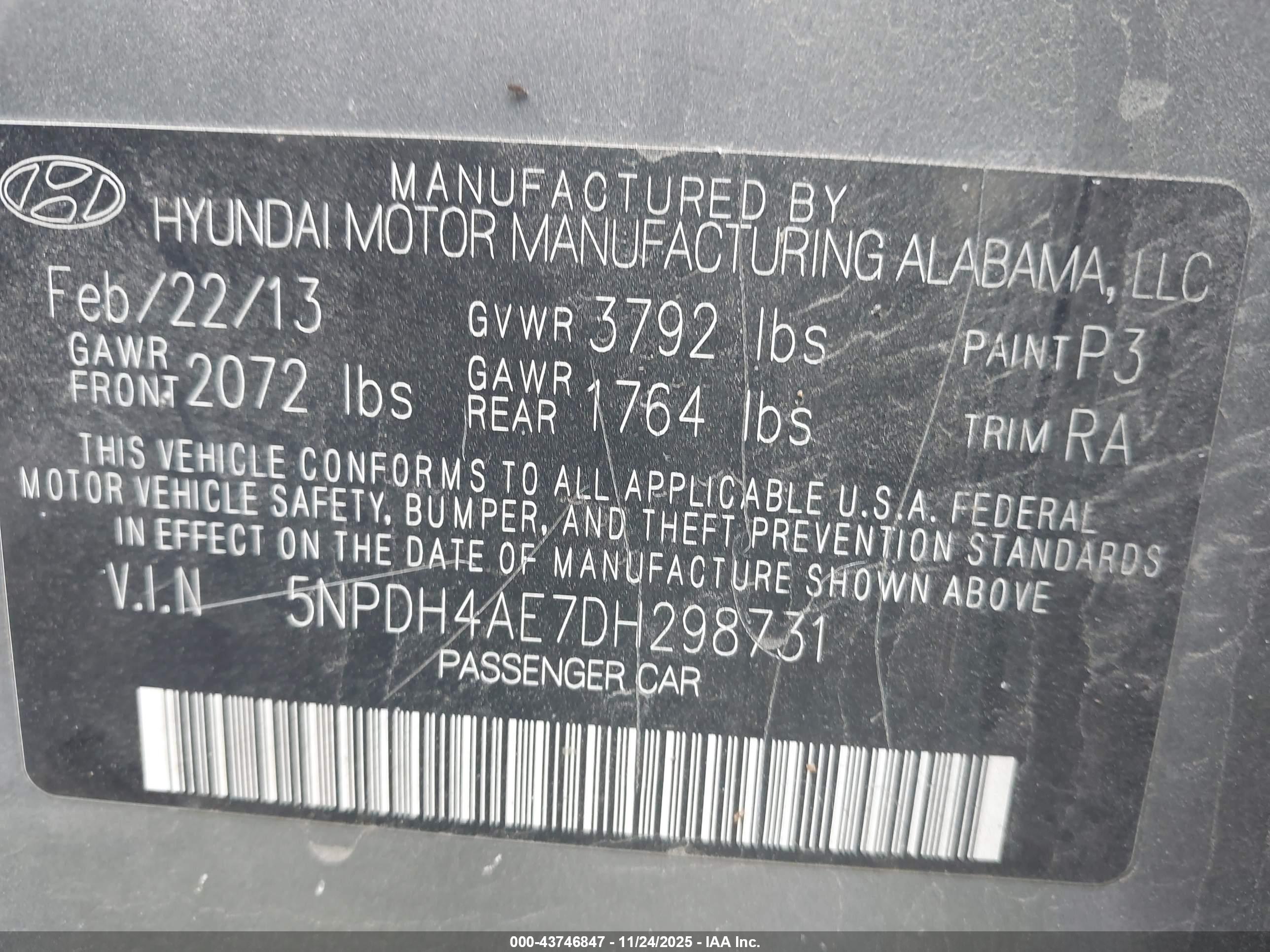 HYUNDAI ELANTRA image 9