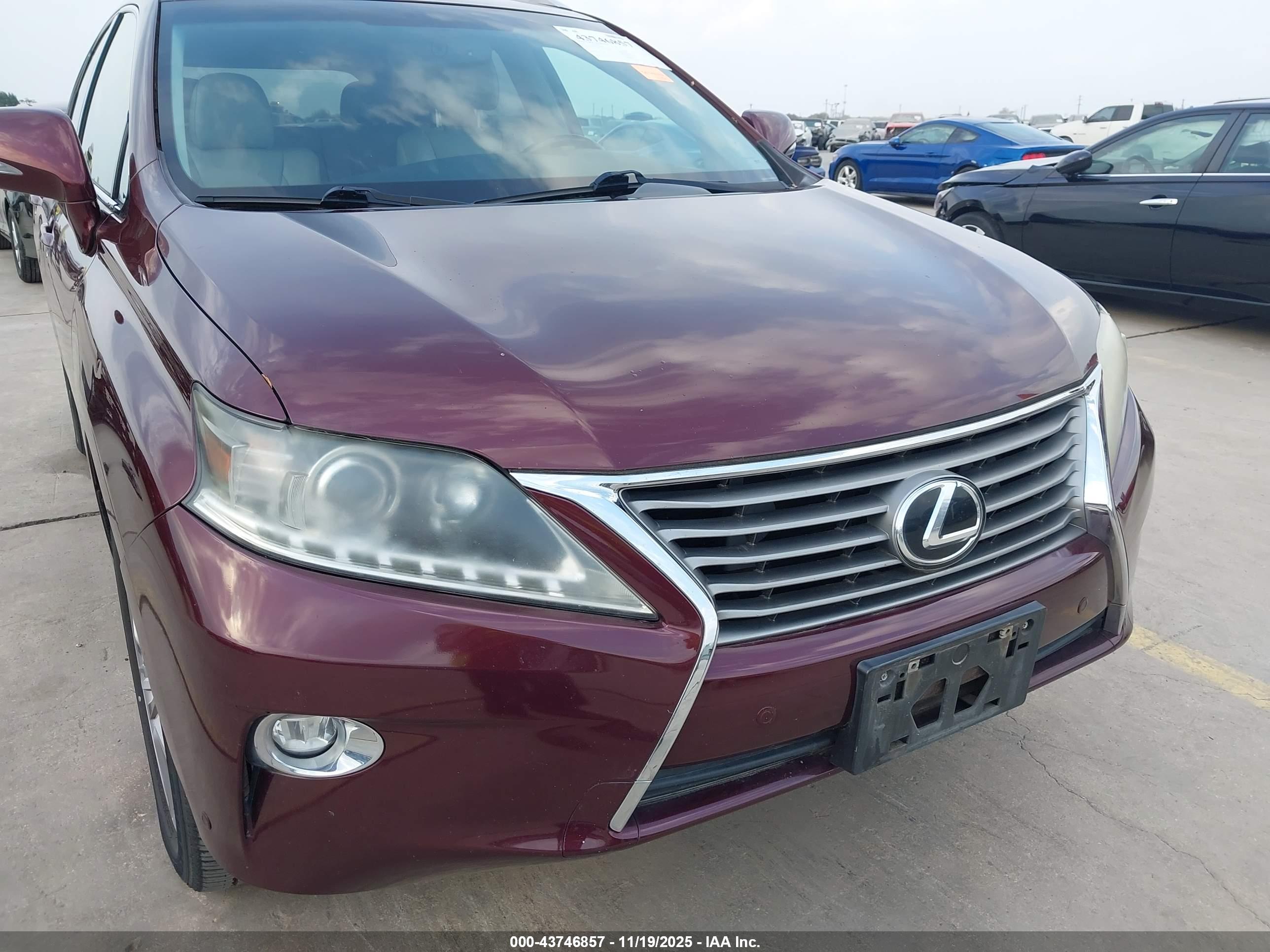 LEXUS RX image 6