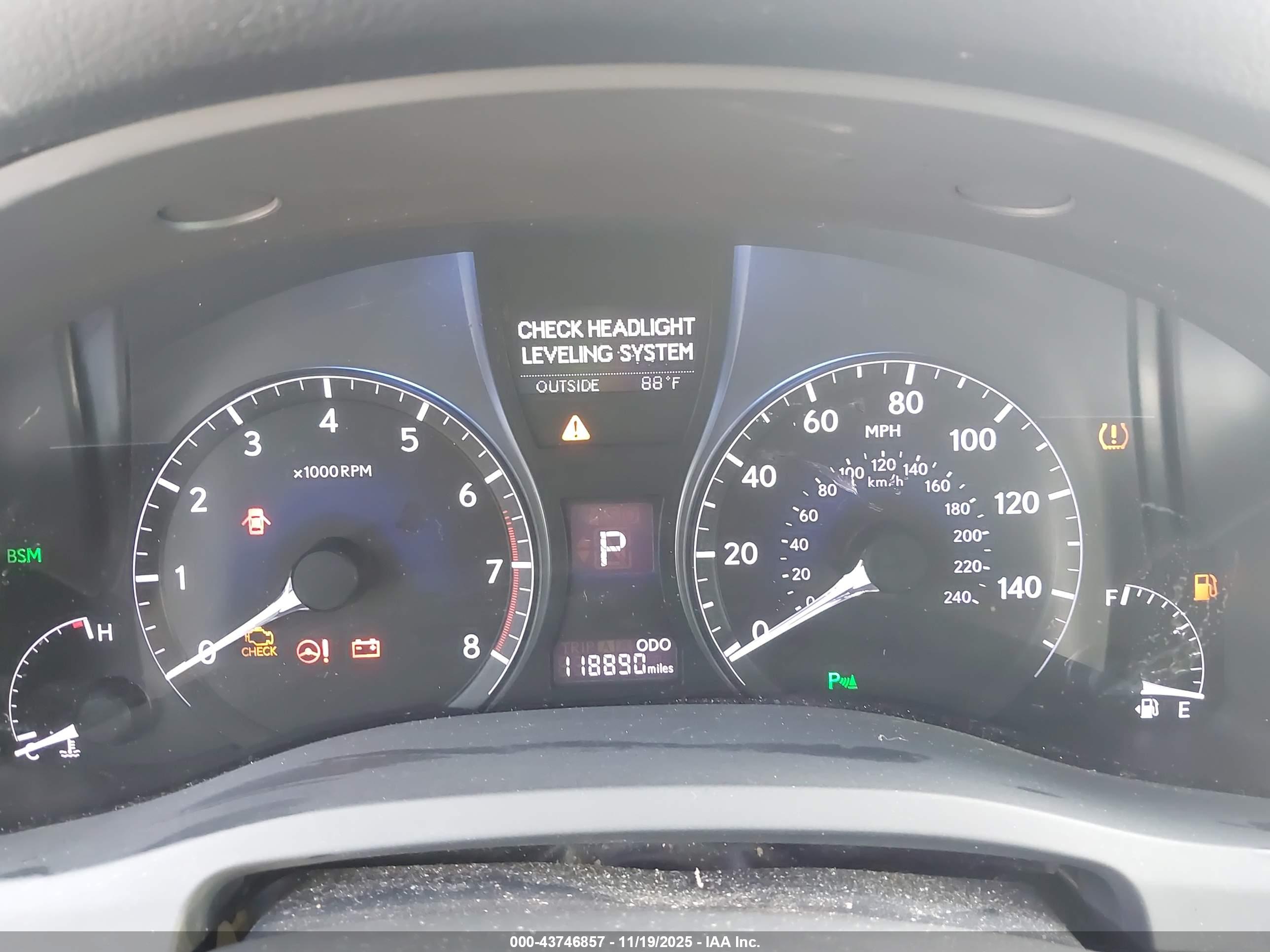 LEXUS RX image 7