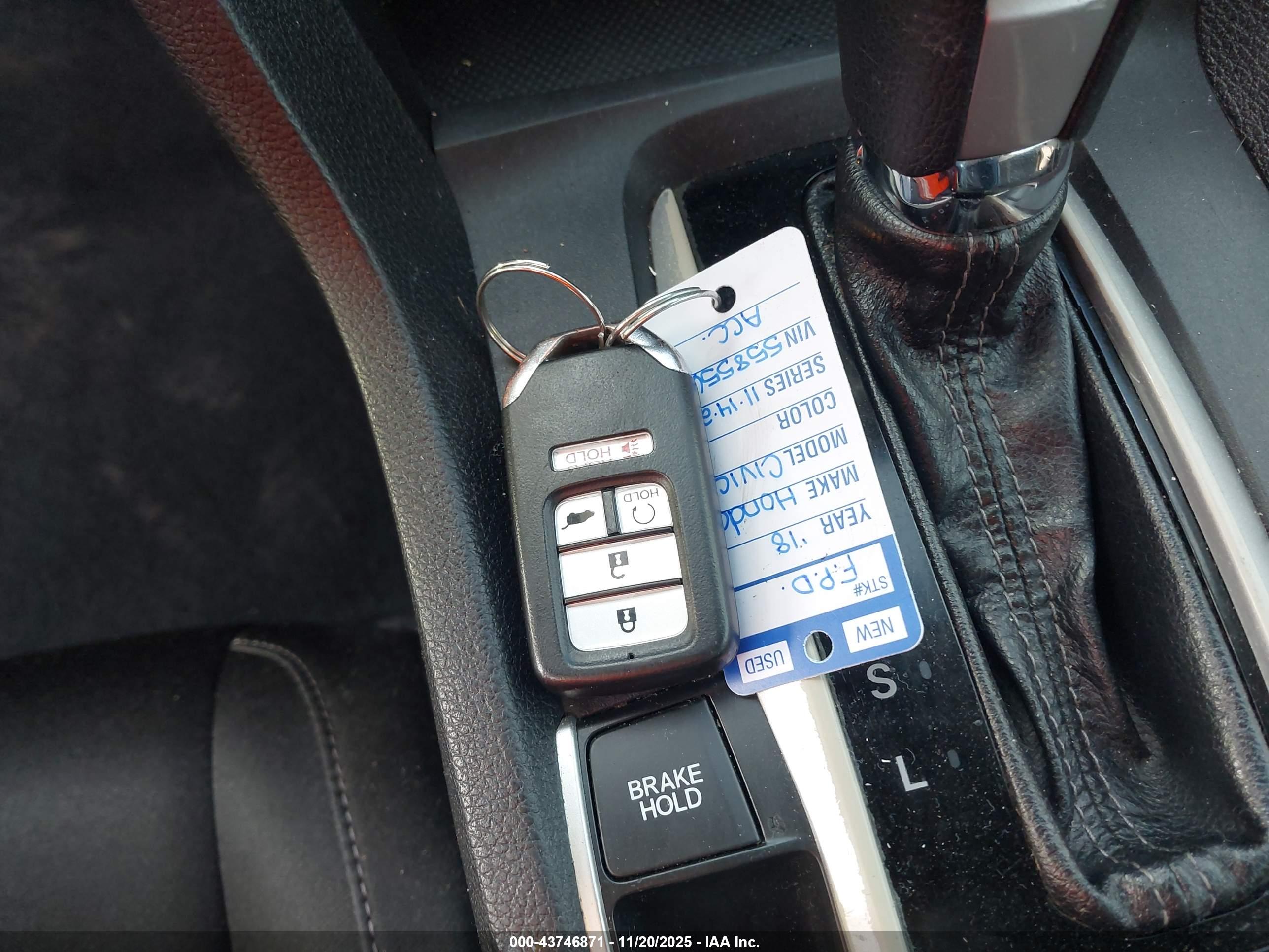 HONDA CIVIC image 11