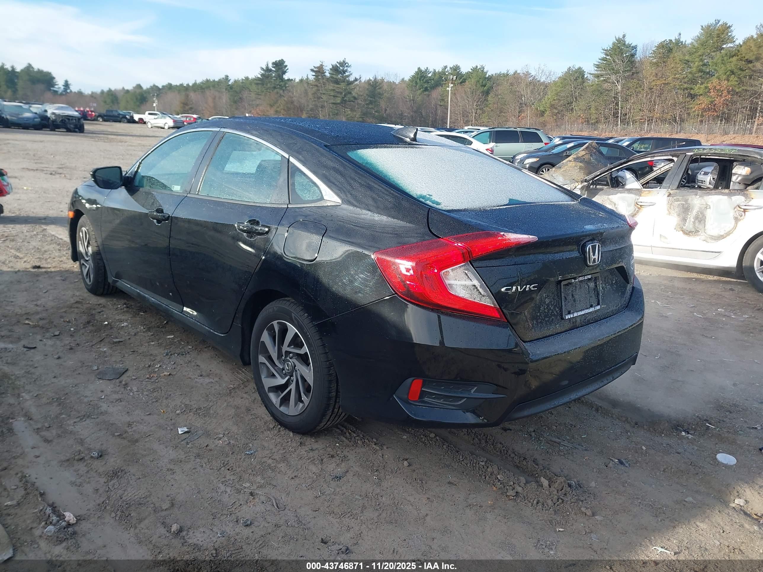 HONDA CIVIC image 3