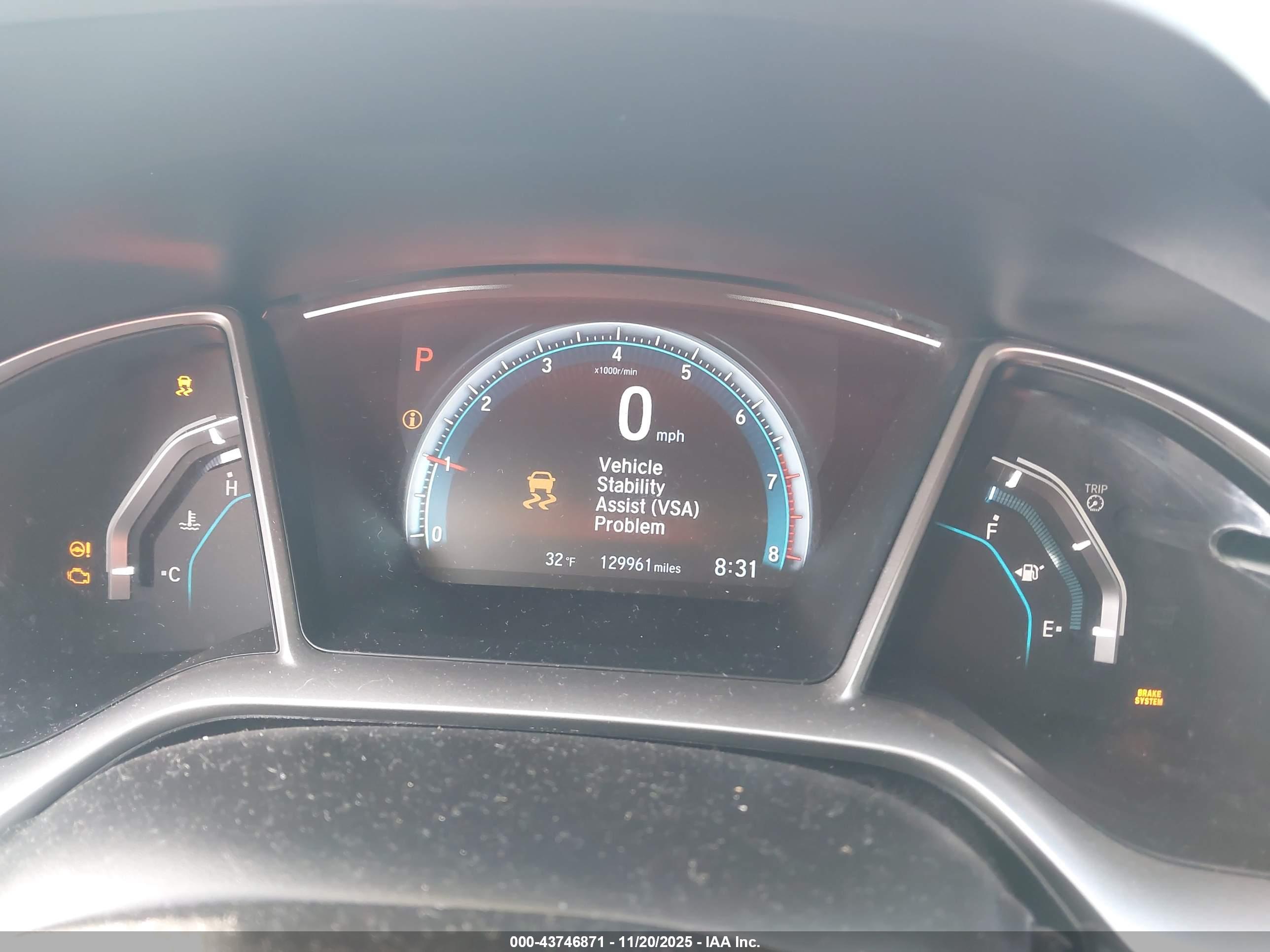 HONDA CIVIC image 7