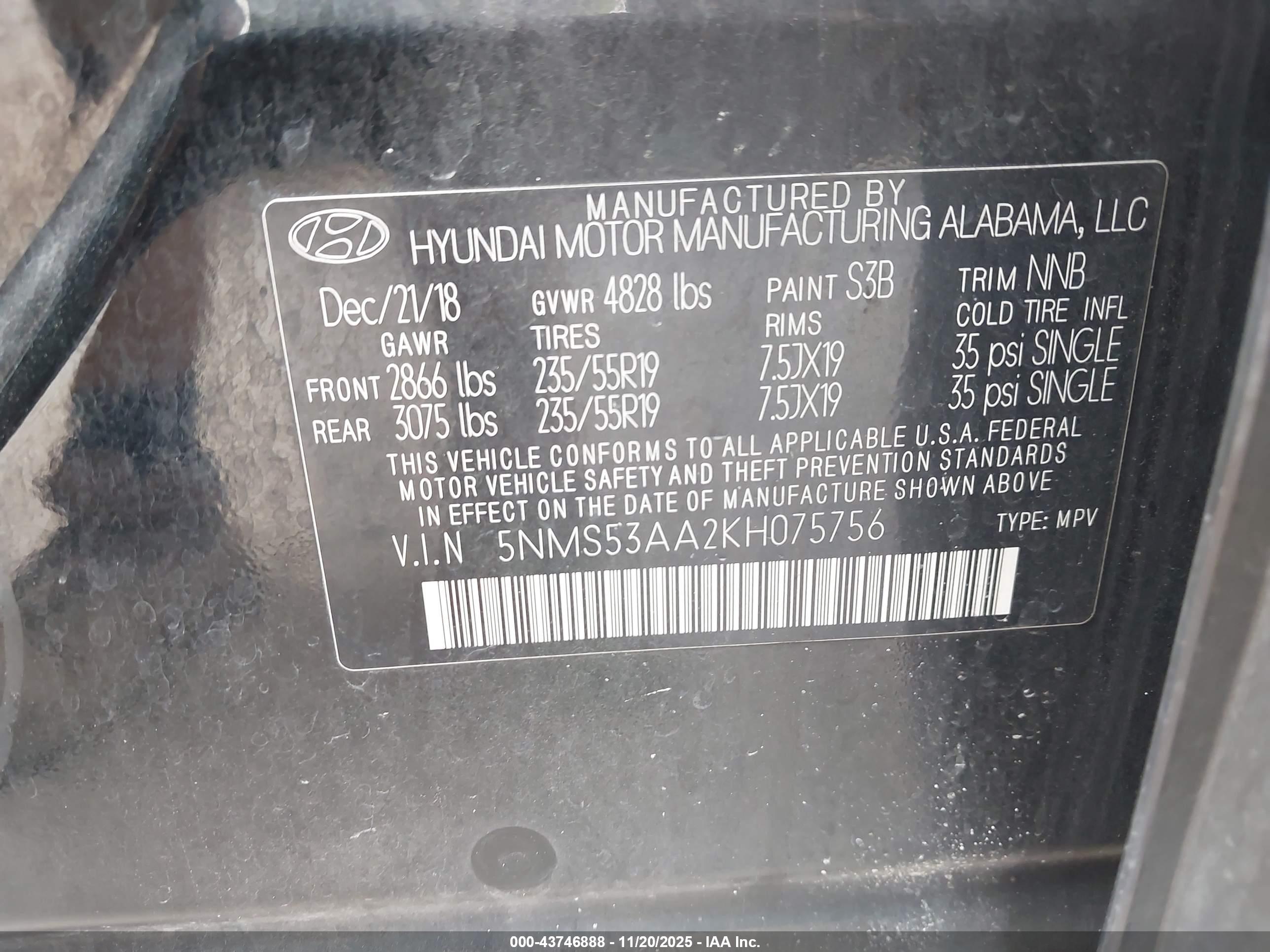 HYUNDAI SANTA image 9