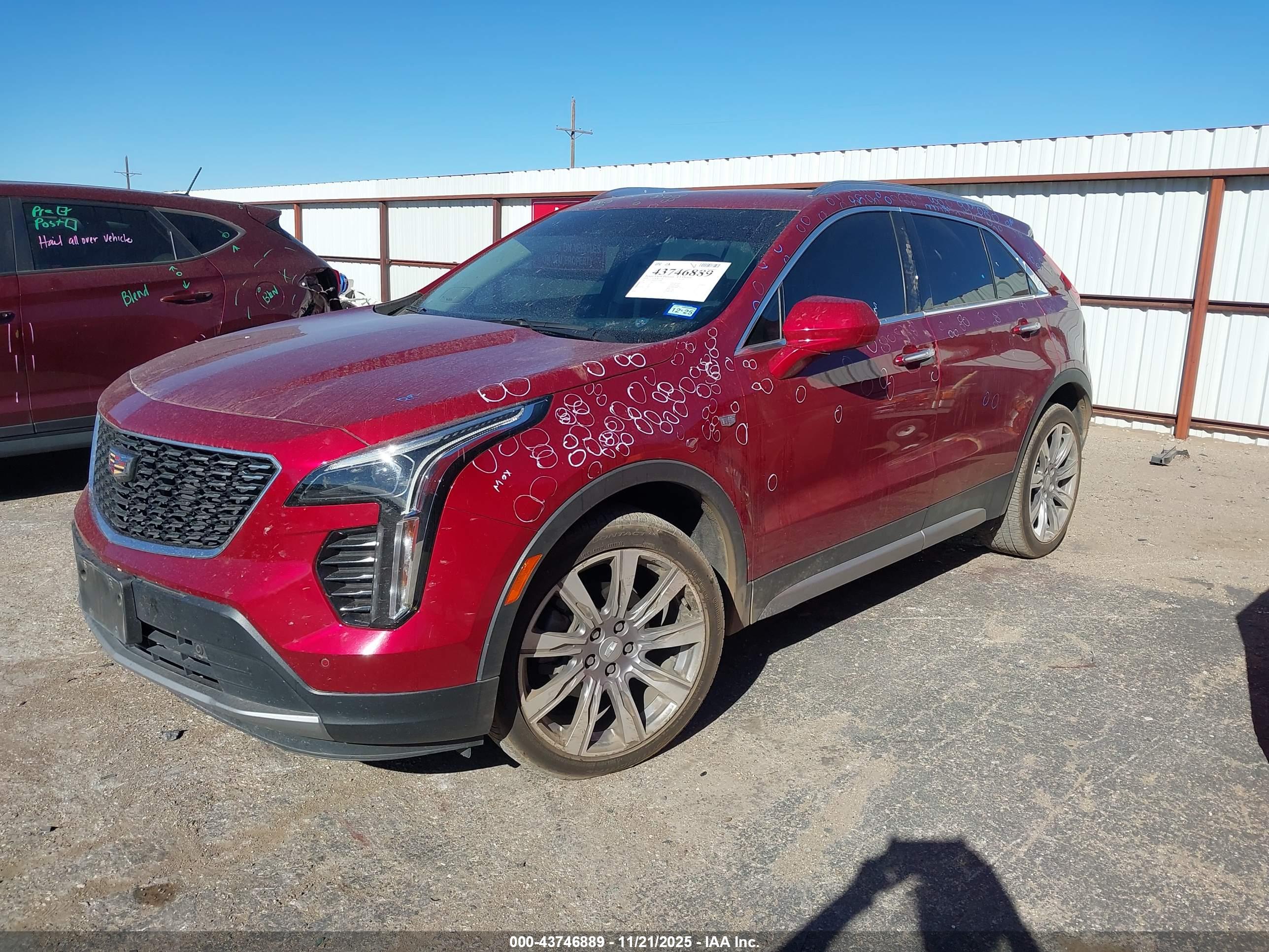 CADILLAC XT4 image 2