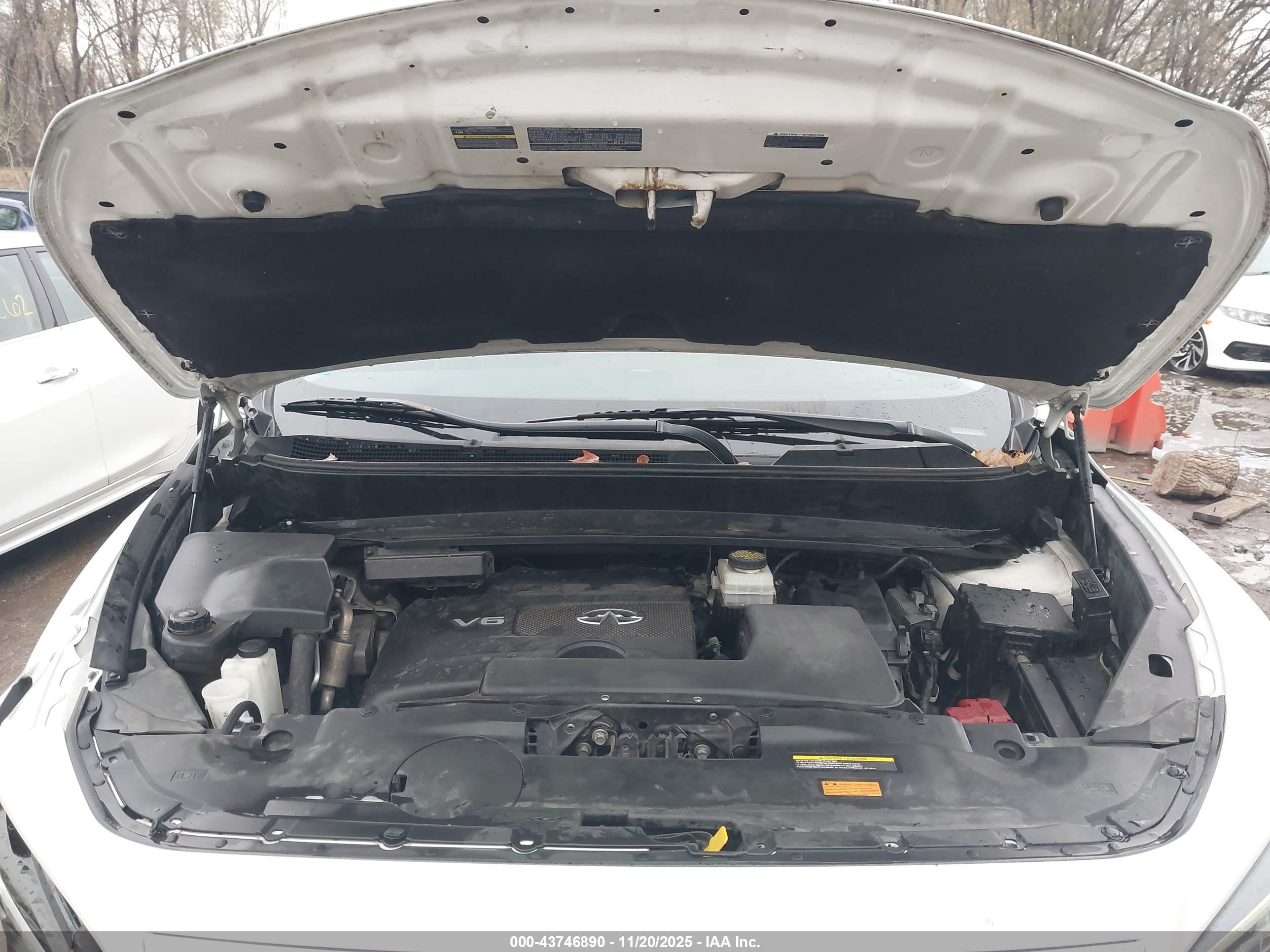 INFINITI QX60 image 10