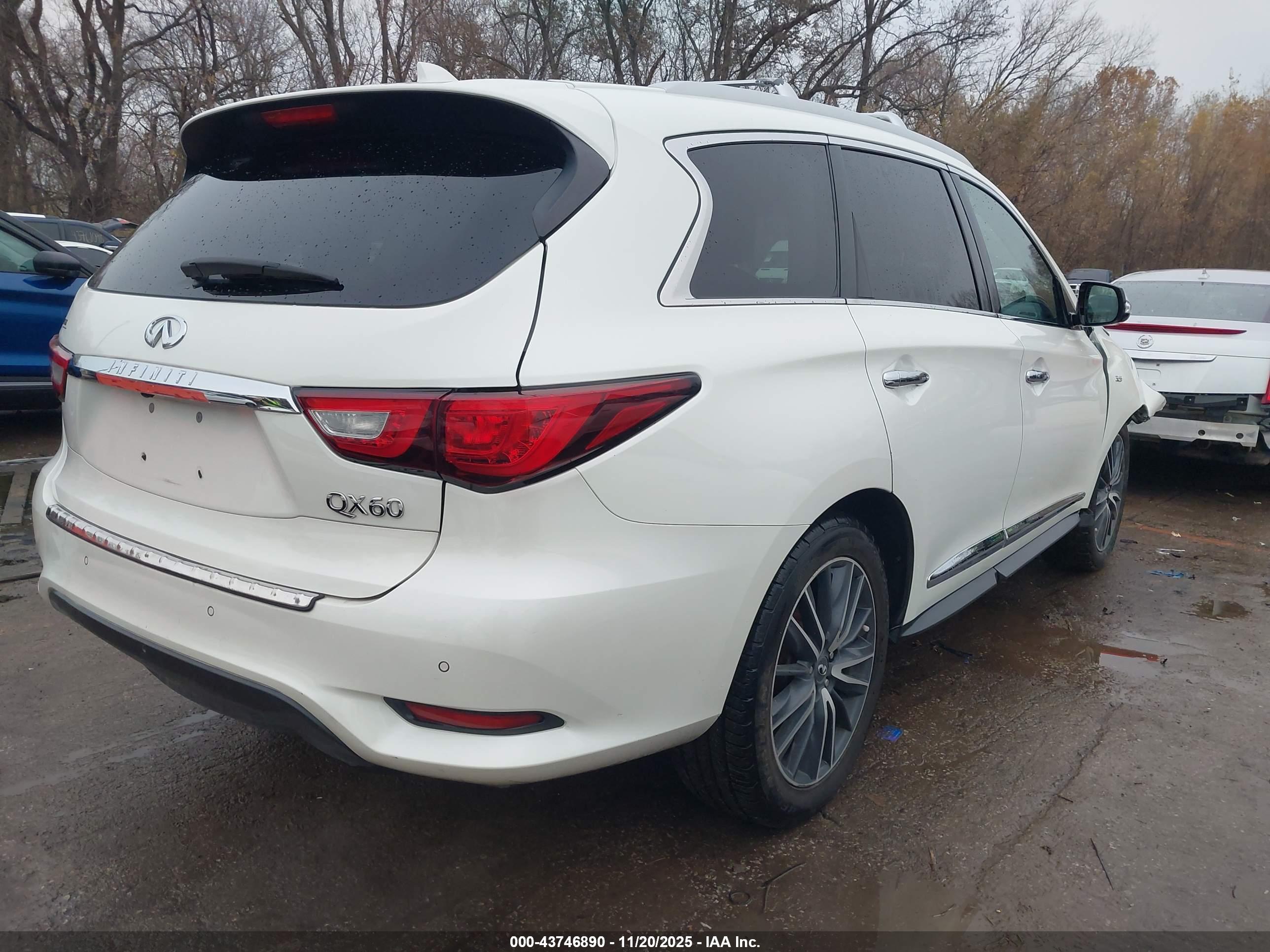 INFINITI QX60 image 4