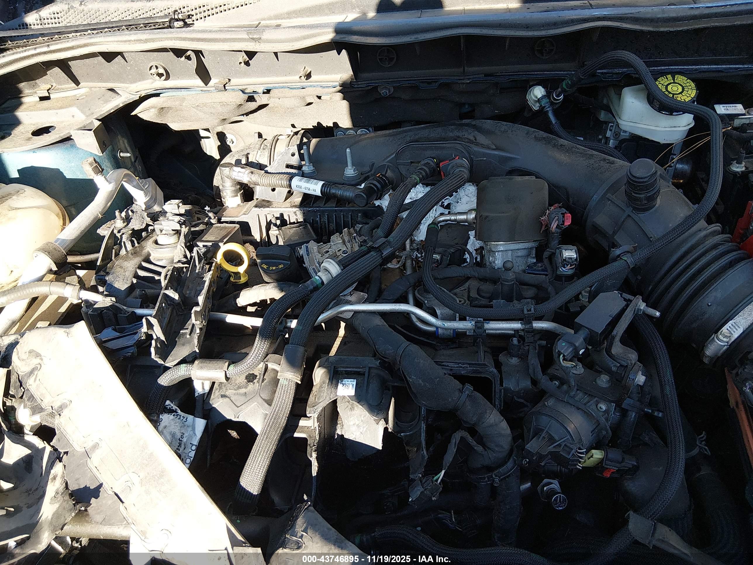 FORD ESCAPE image 10