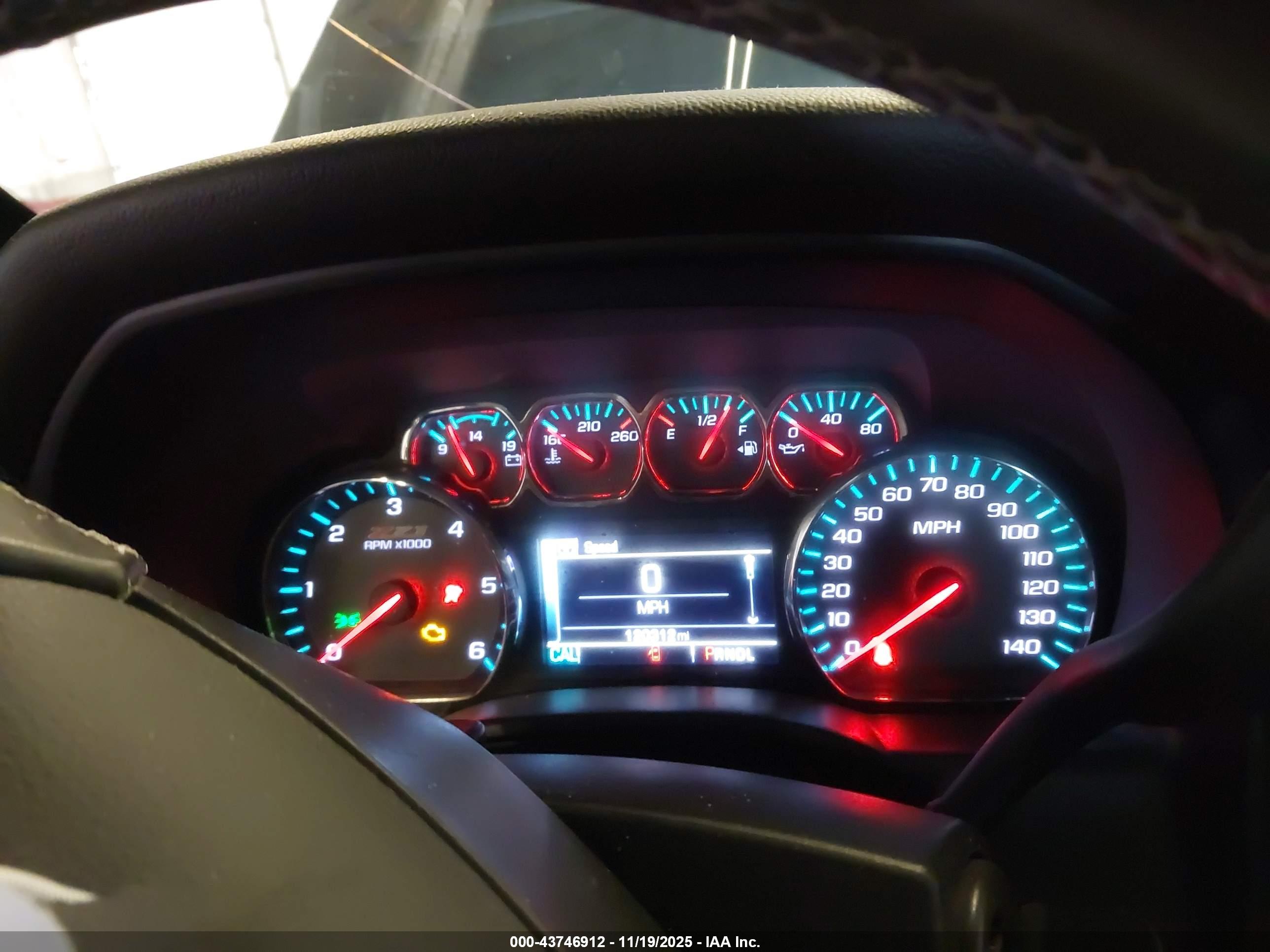 CHEVROLET SILVERADO image 7