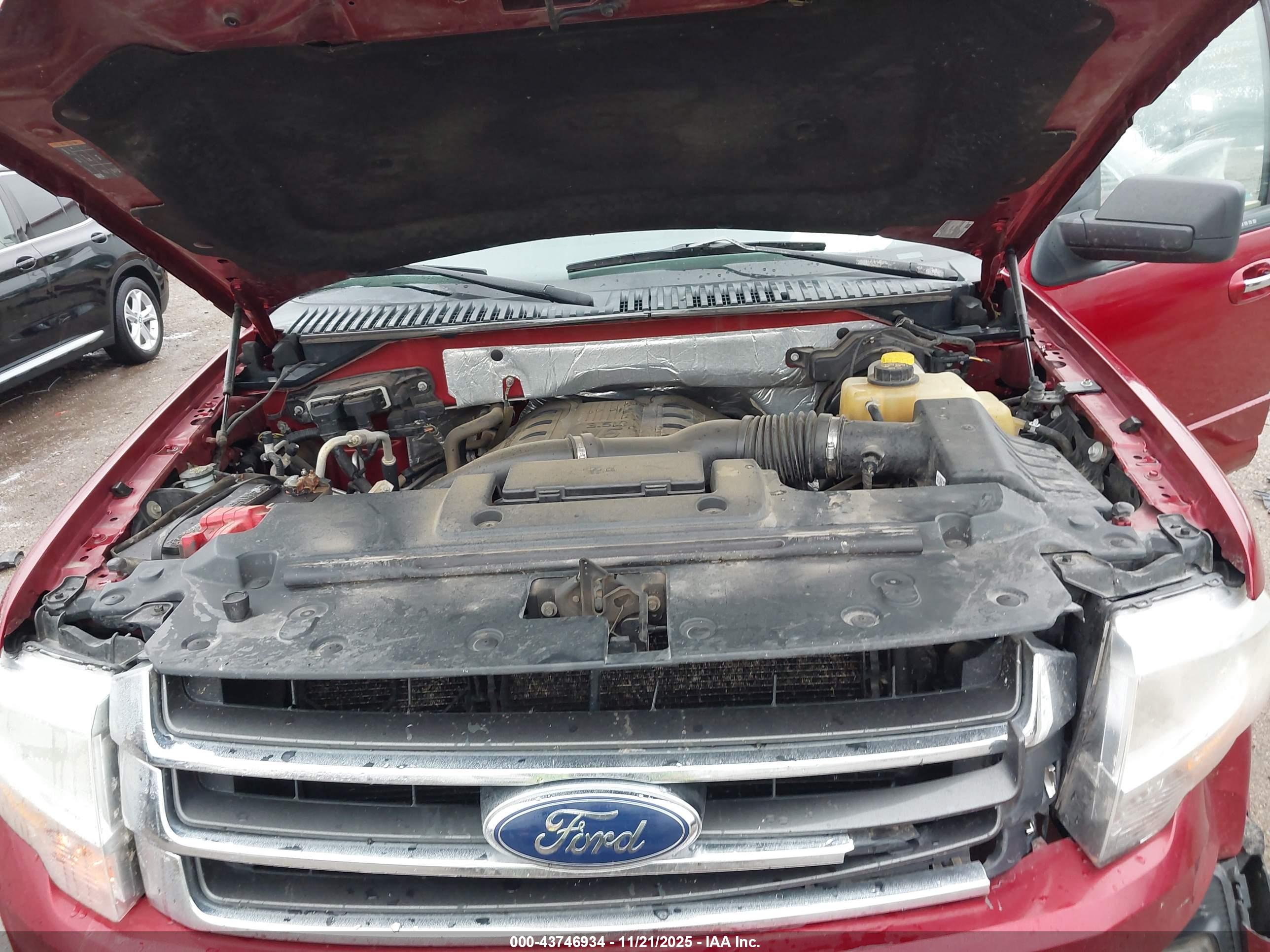 FORD EXPEDITION image 10