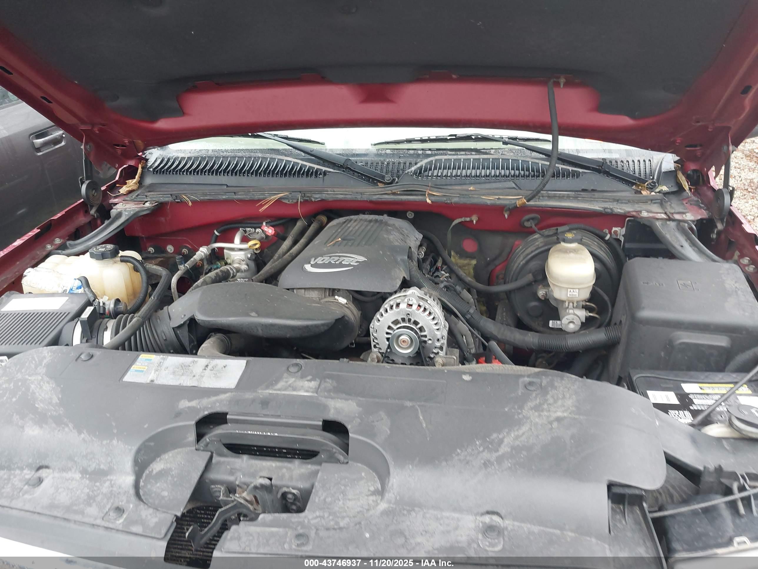 CHEVROLET SILVERADO image 10