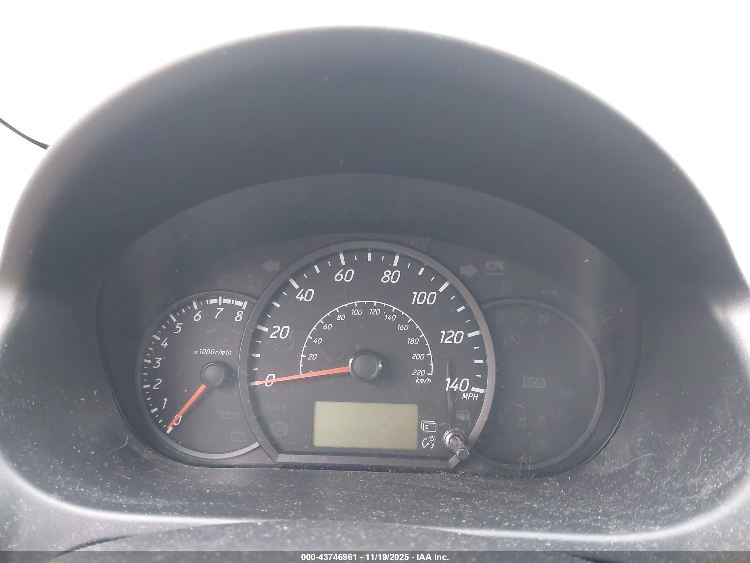 MITSUBISHI MIRAGE image 7