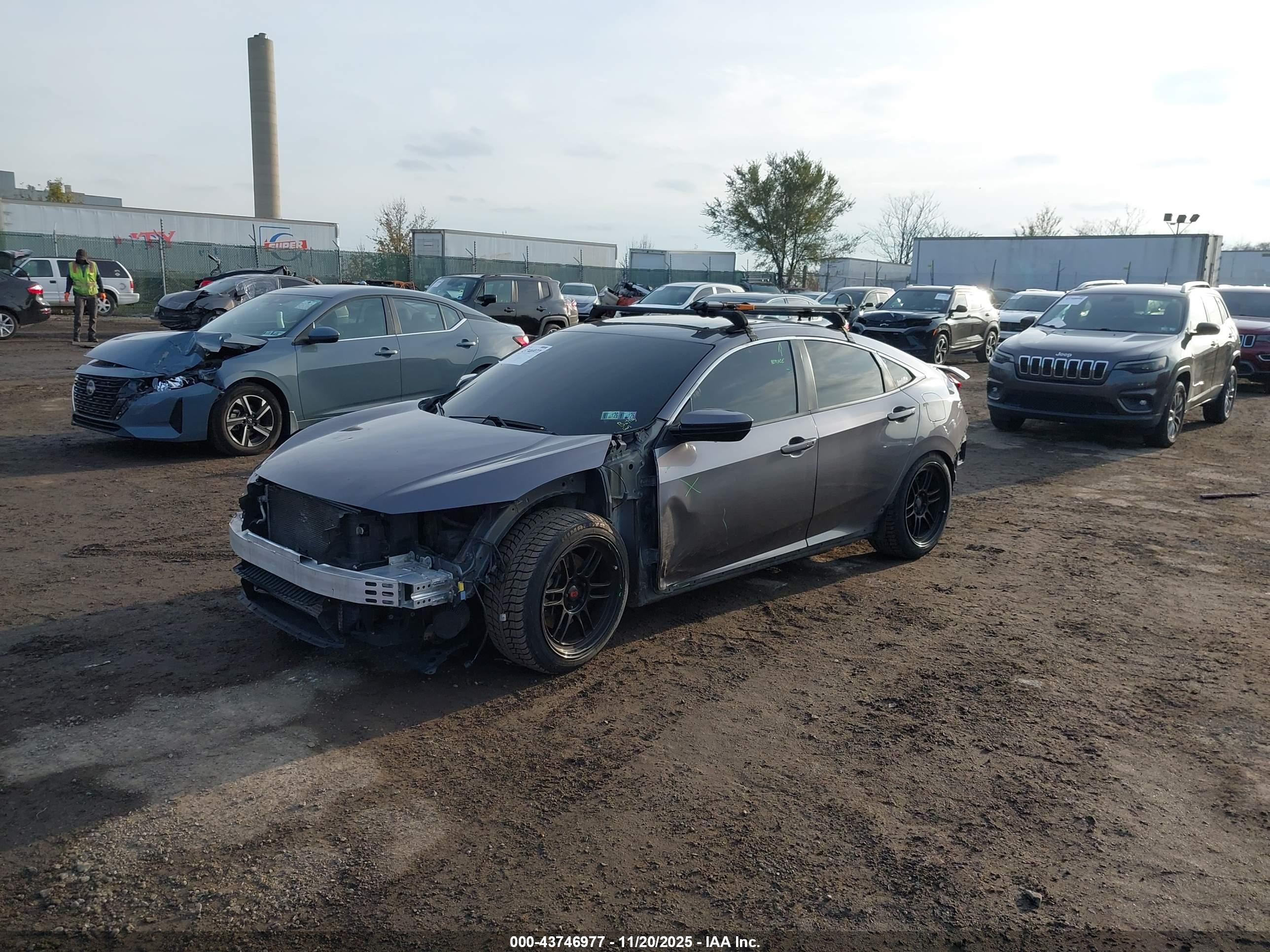 HONDA CIVIC image 2
