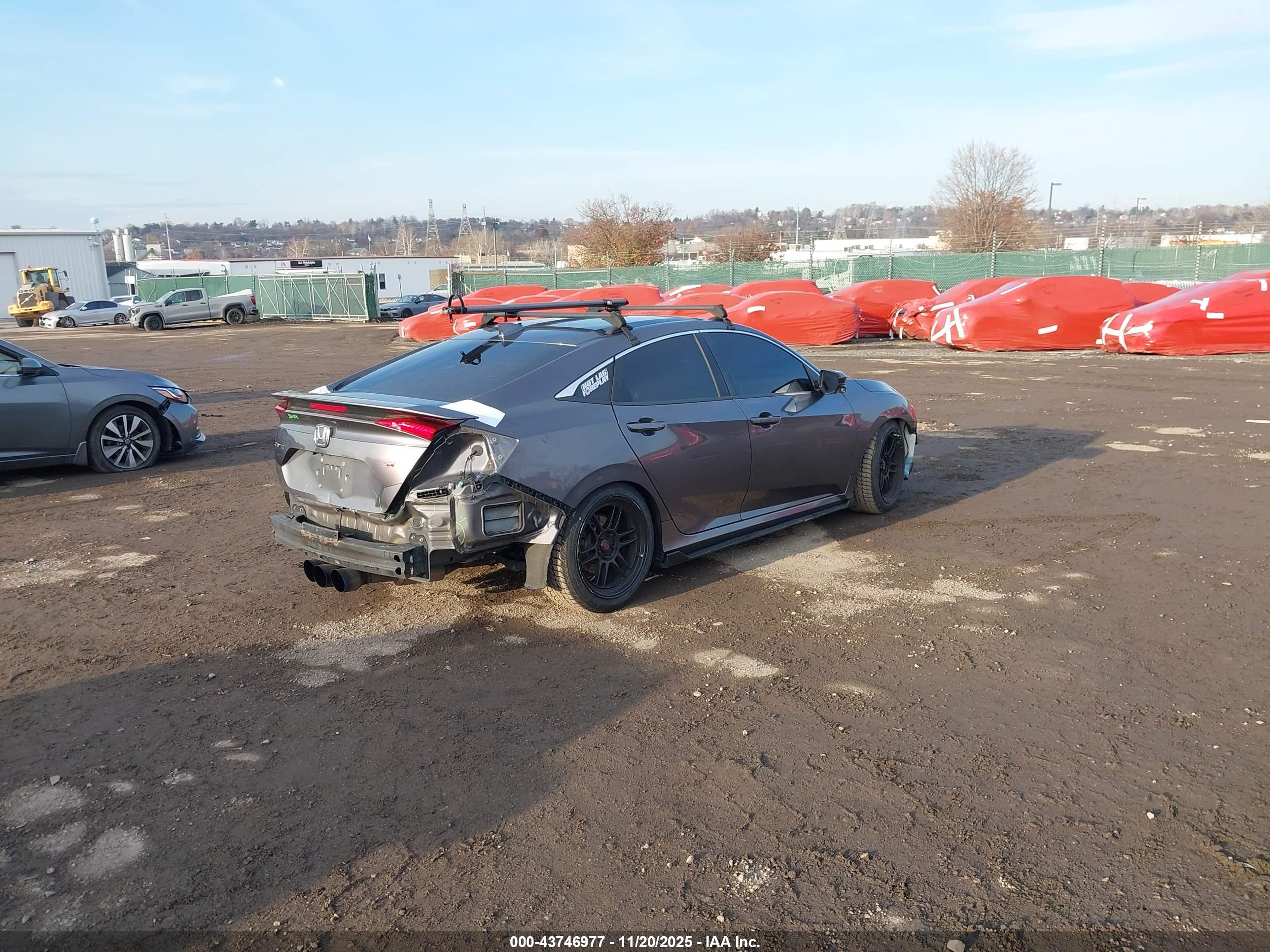HONDA CIVIC image 4