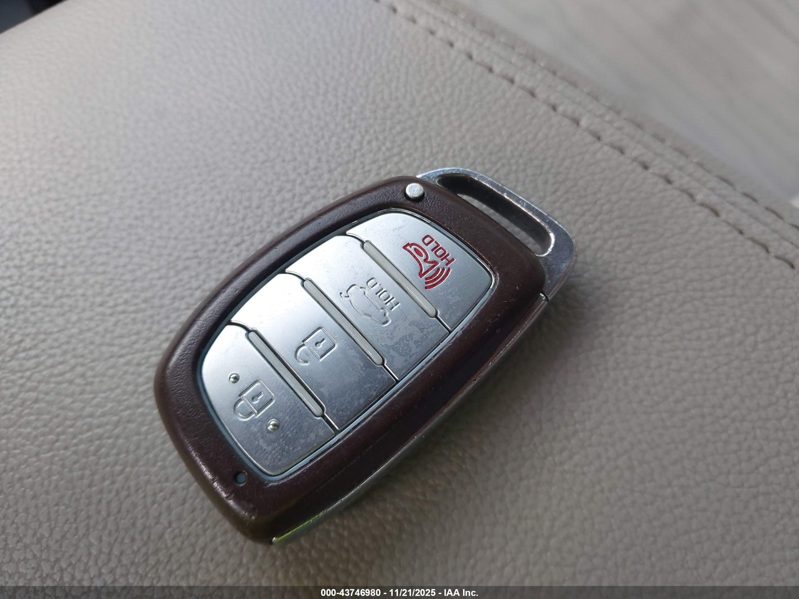 HYUNDAI SONATA image 11