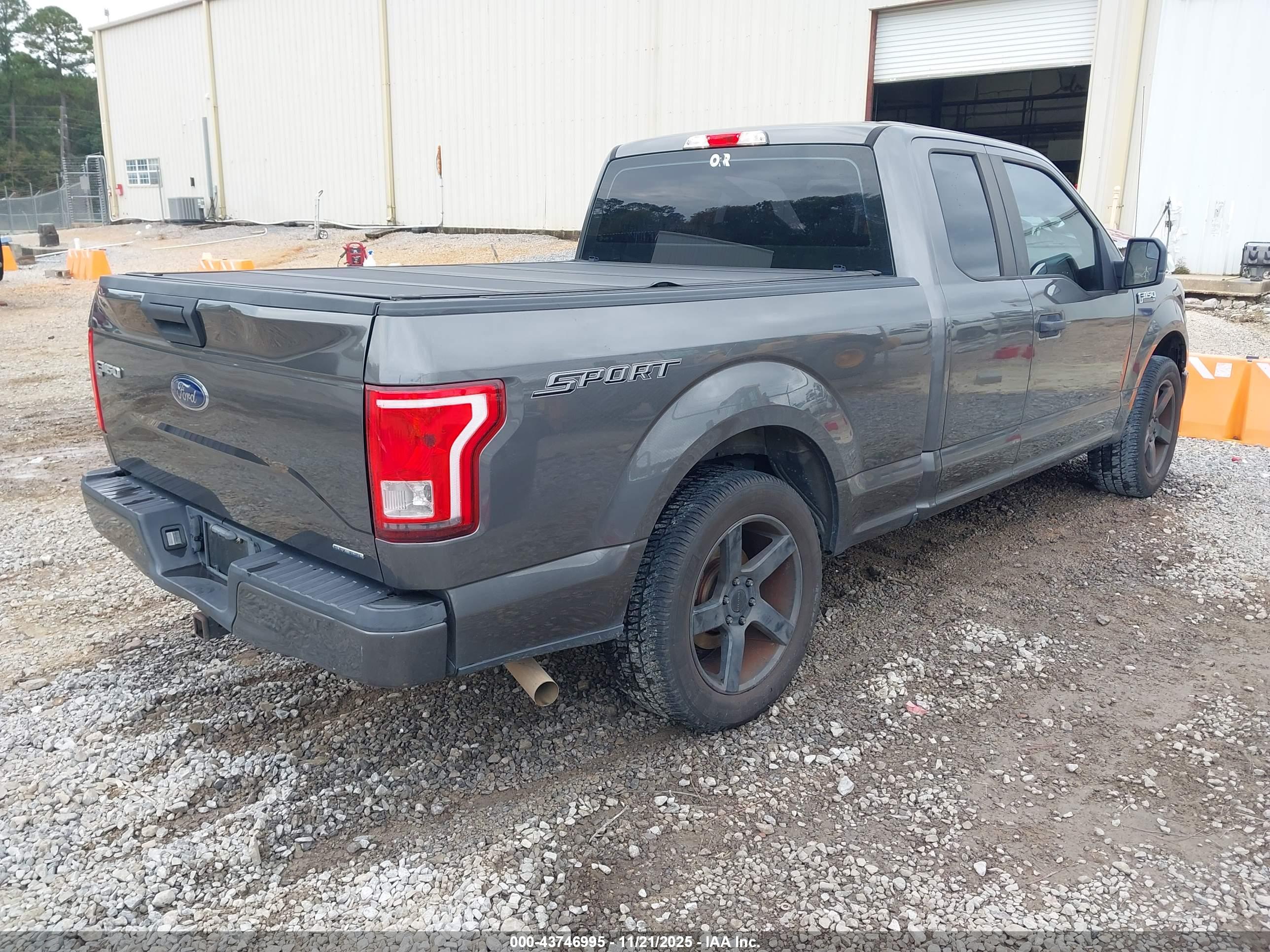 FORD F-150 image 4