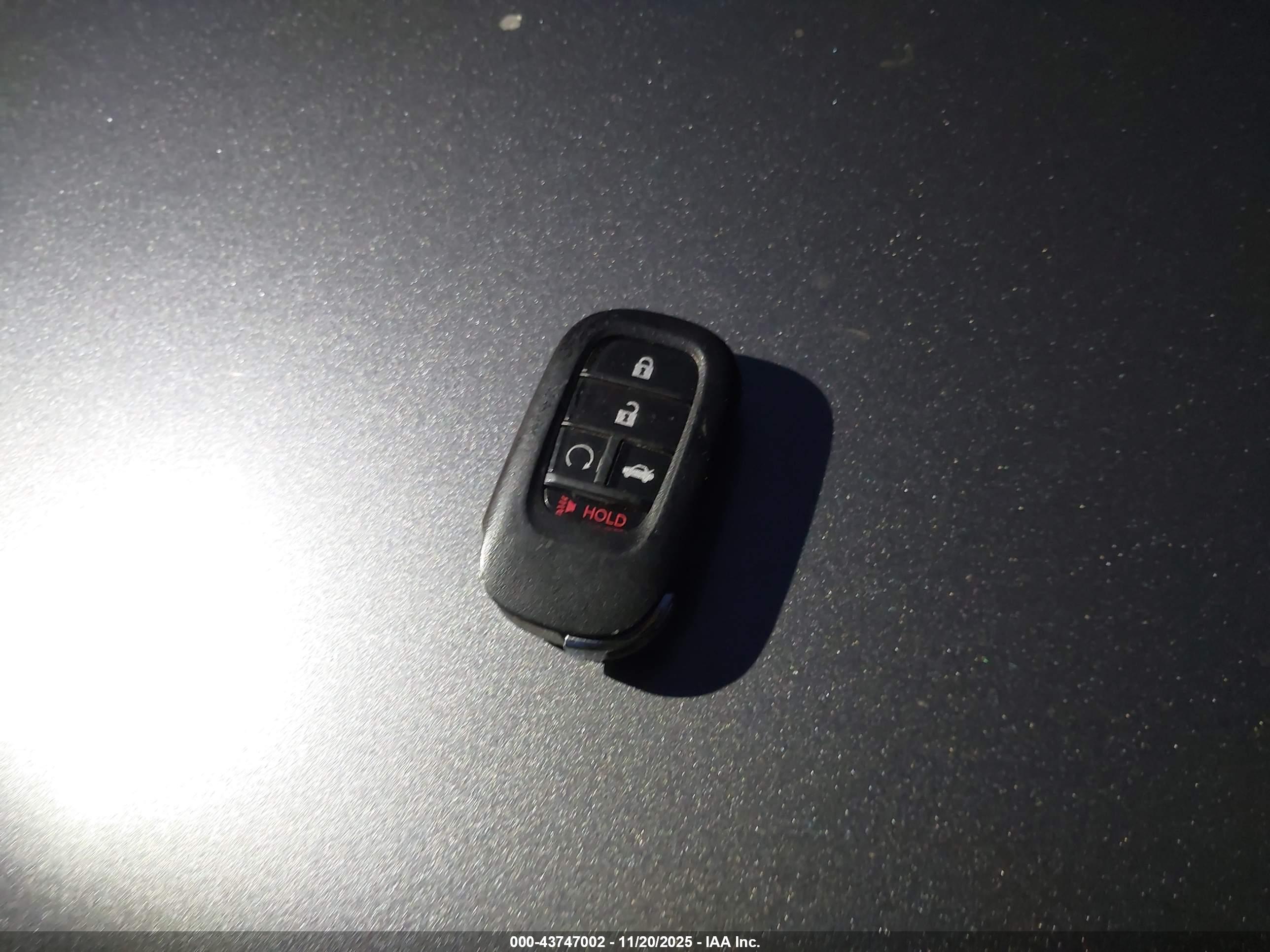 HONDA CIVIC image 11