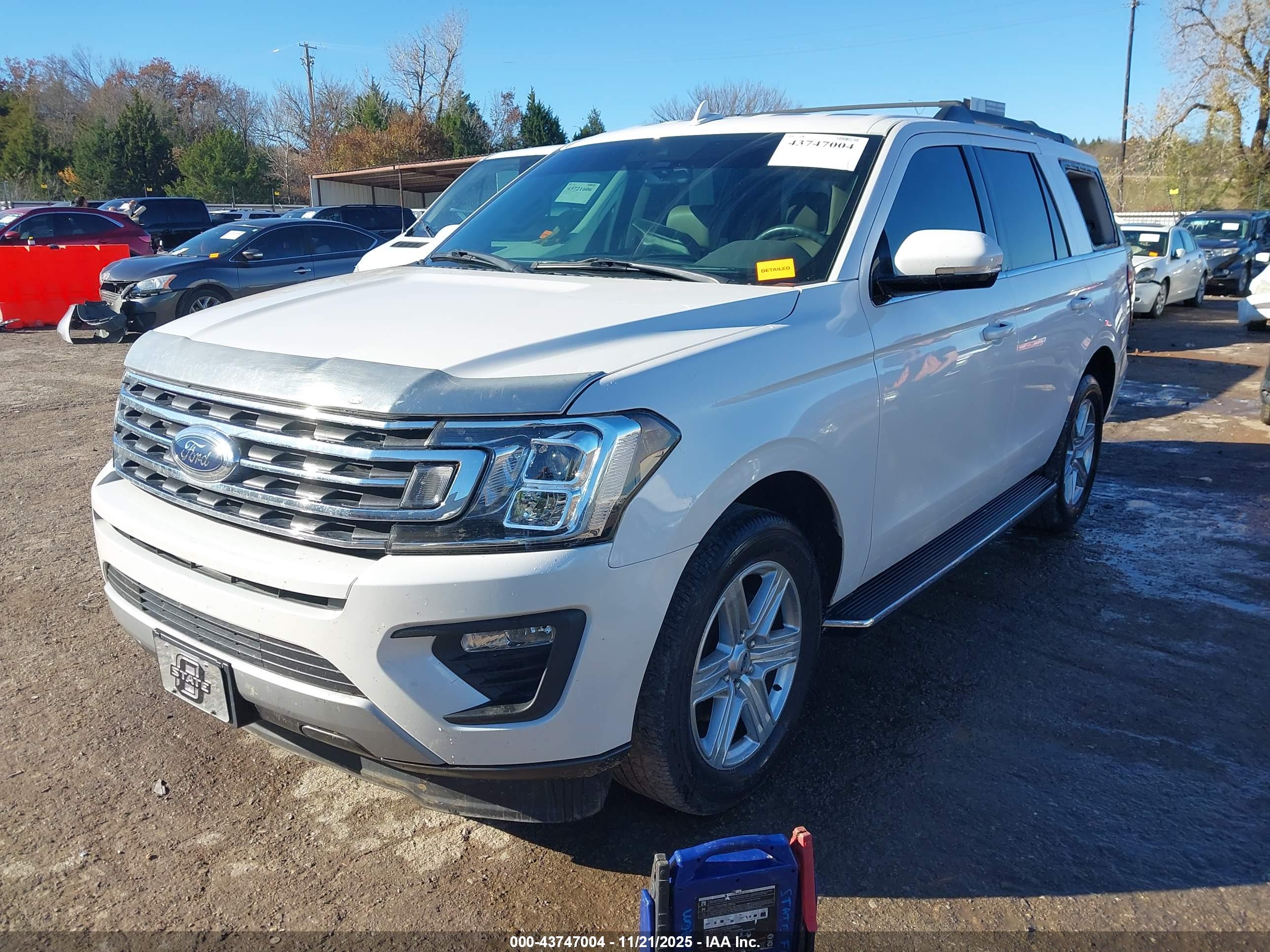 FORD EXPEDITION image 2