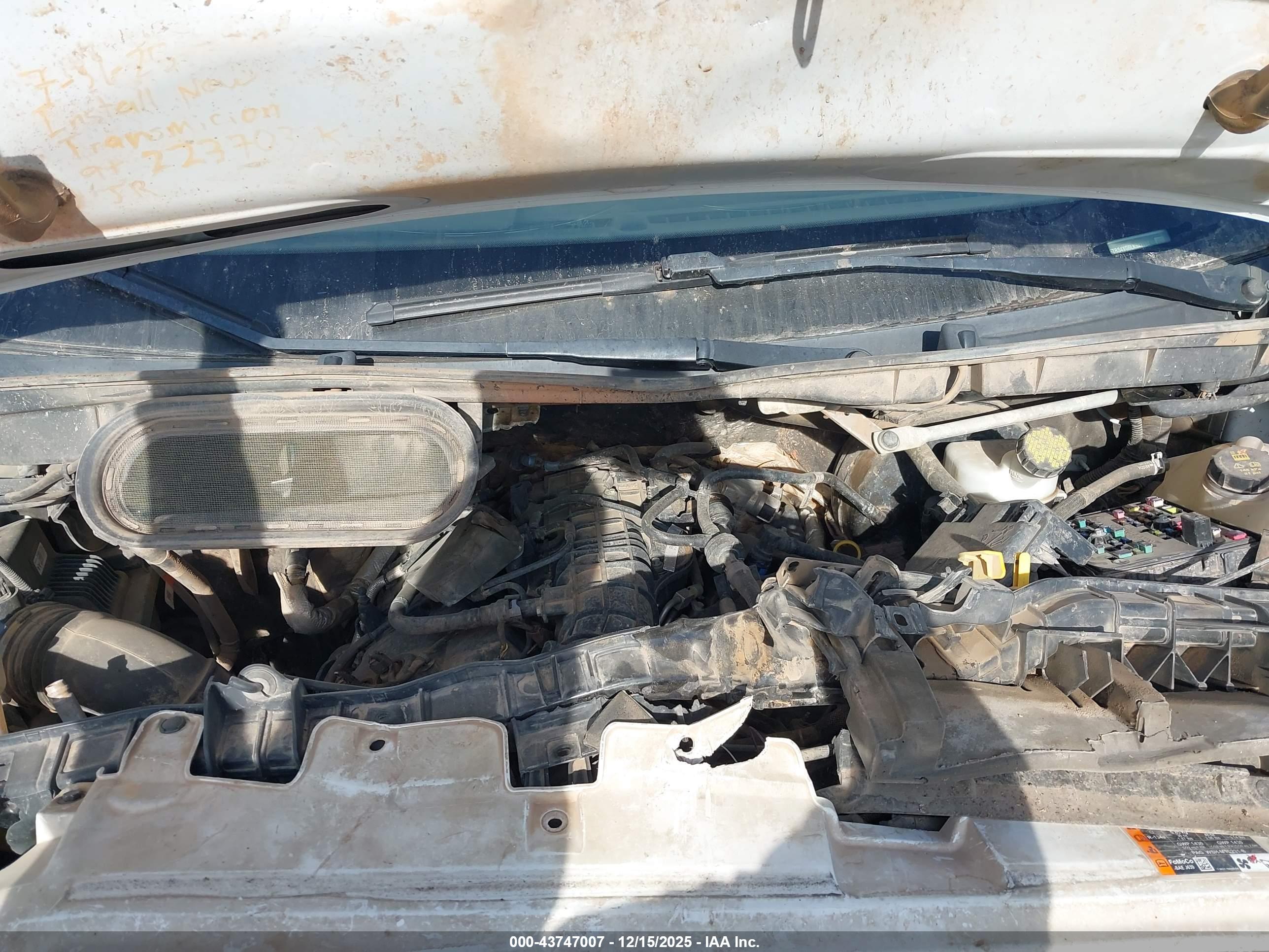 FORD TRANSIT image 10