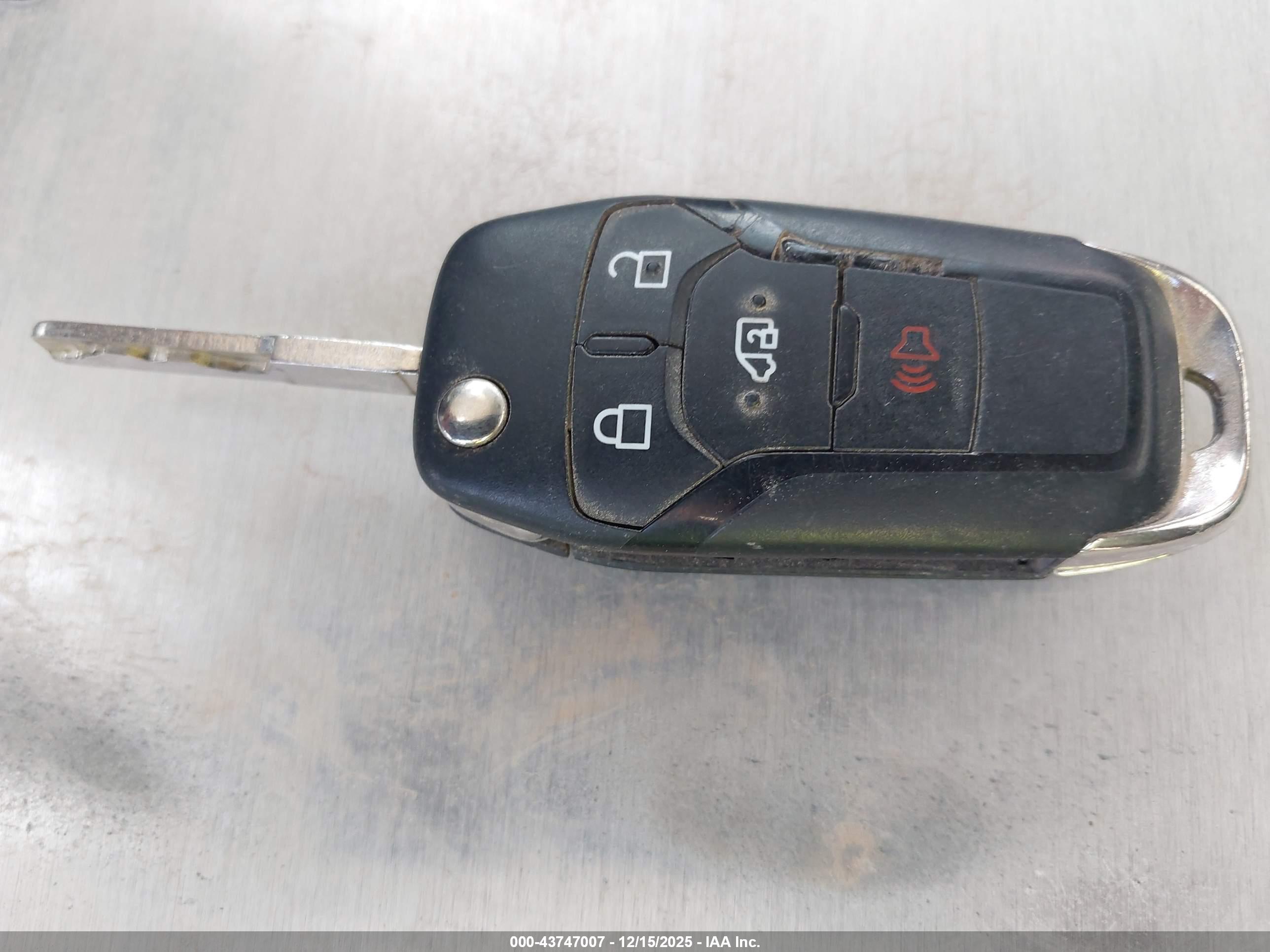 FORD TRANSIT image 11
