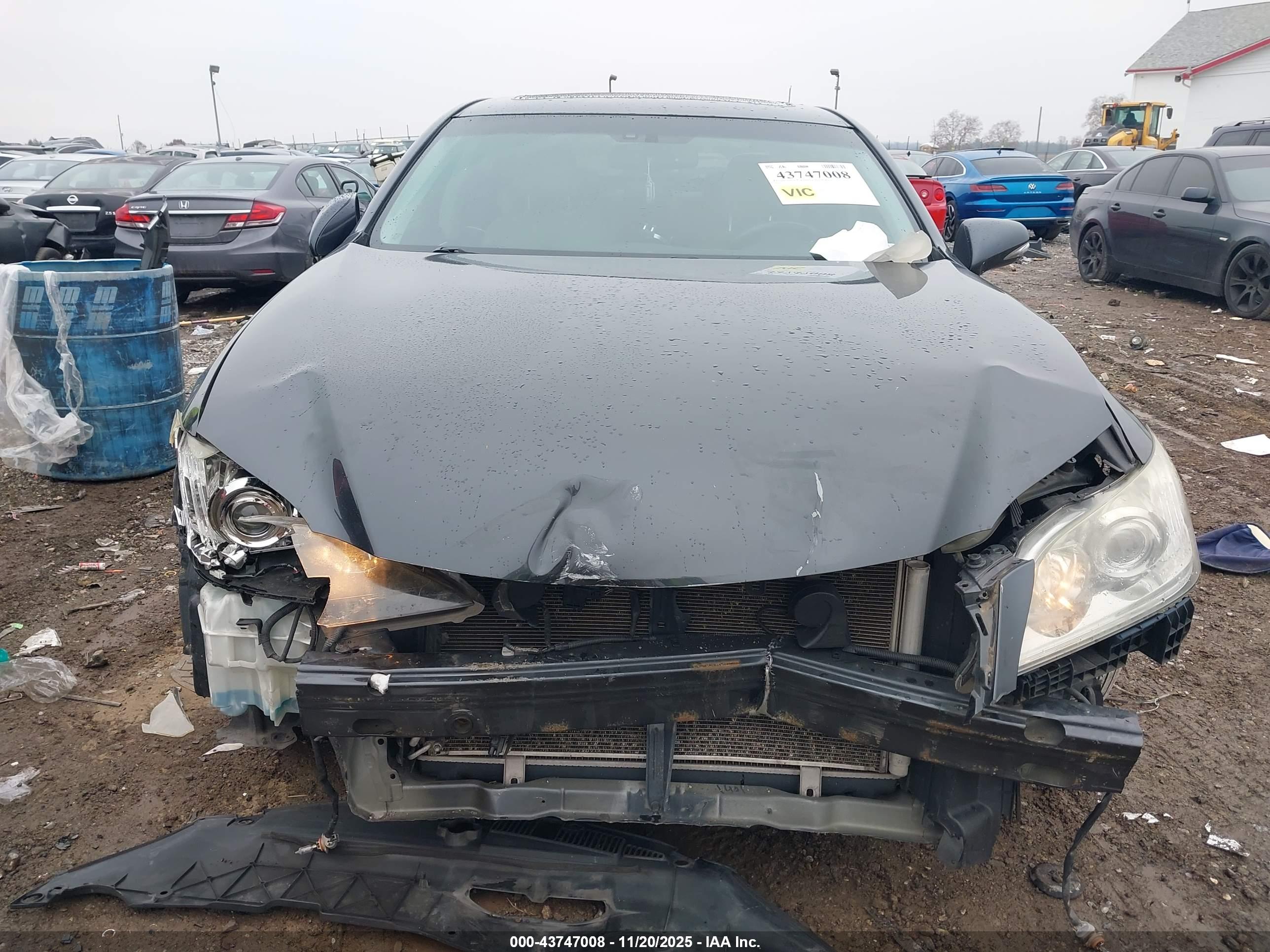 LEXUS ES image 6