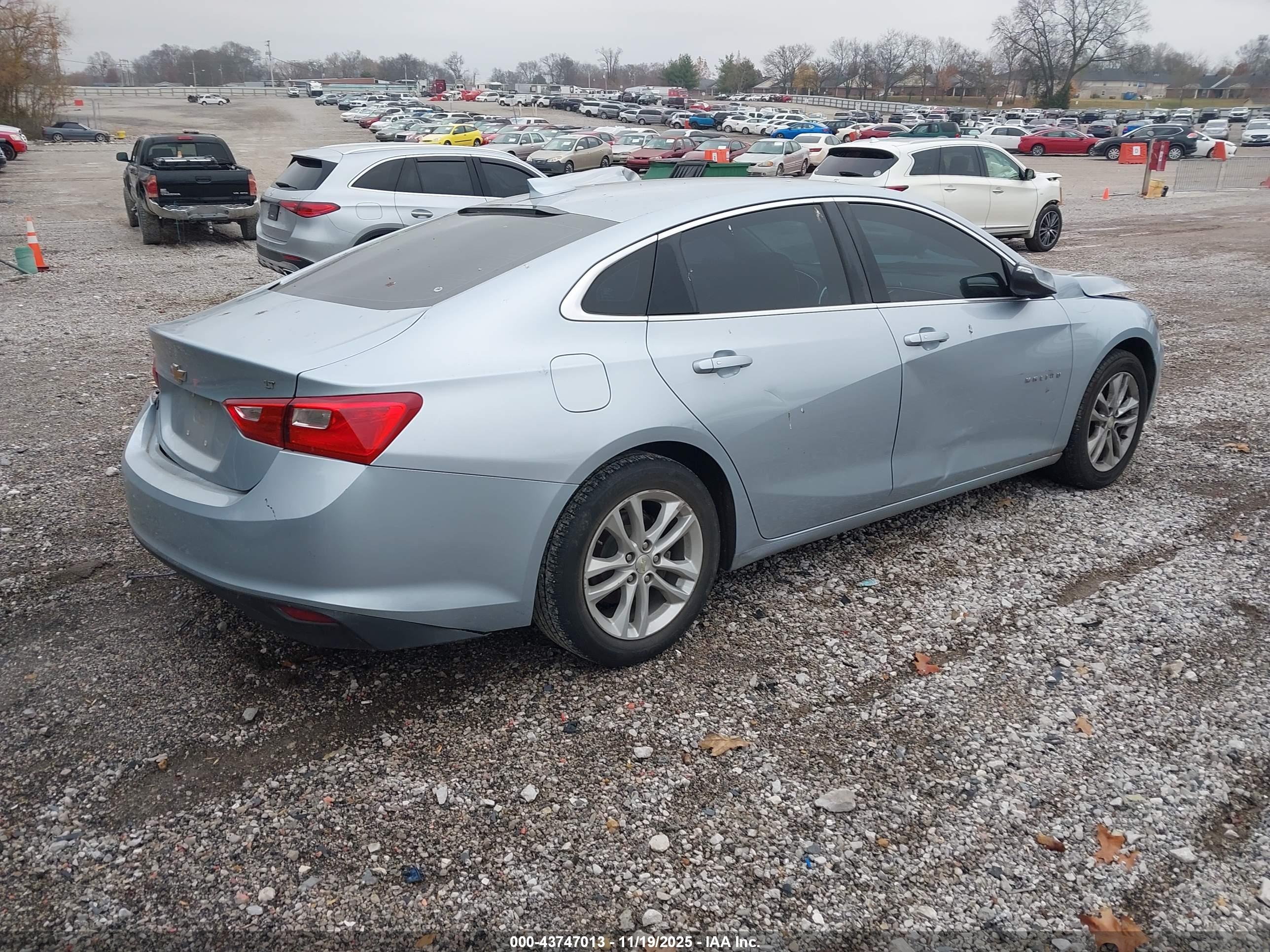 CHEVROLET MALIBU image 4