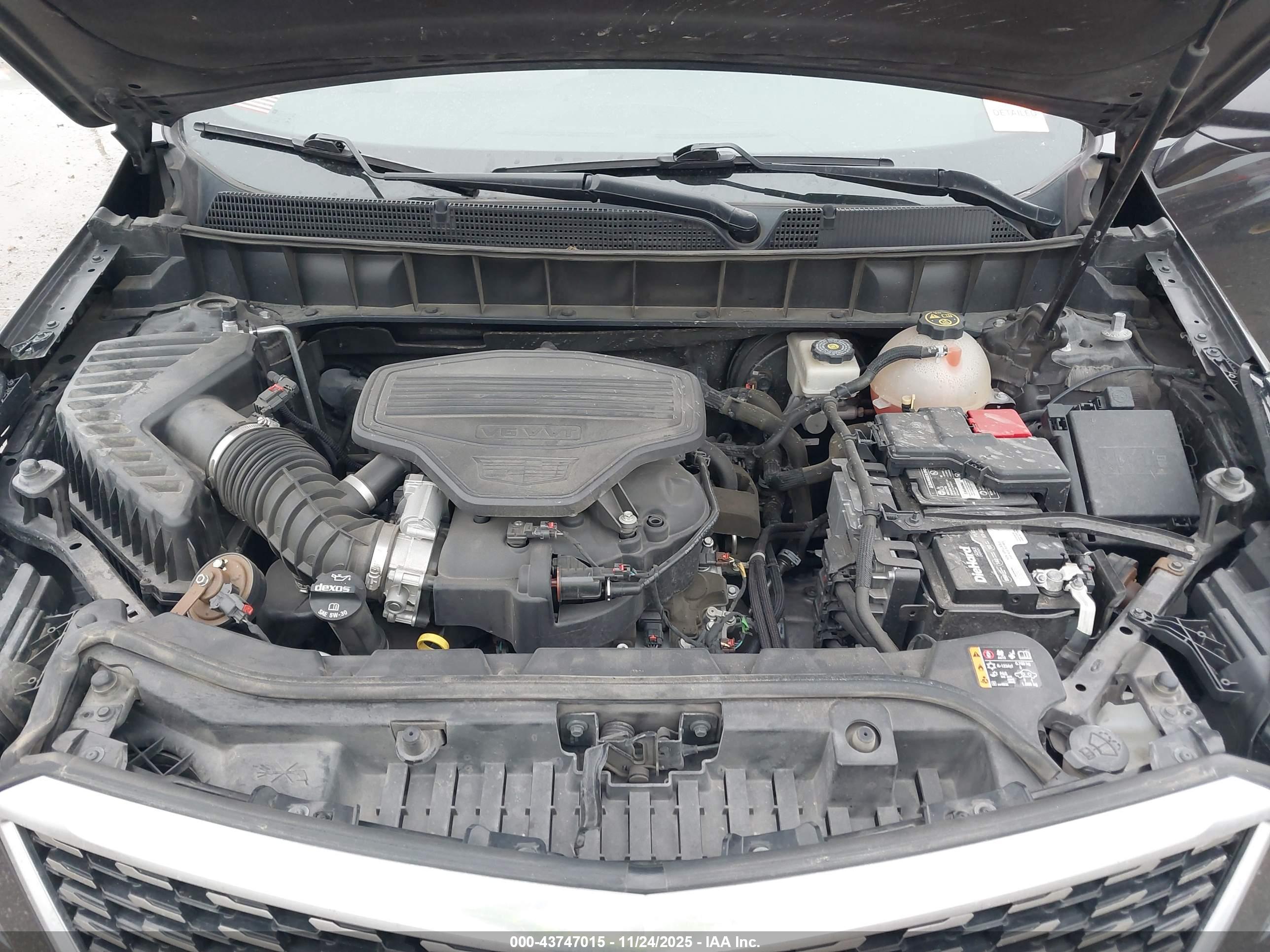 CADILLAC XT5 image 10