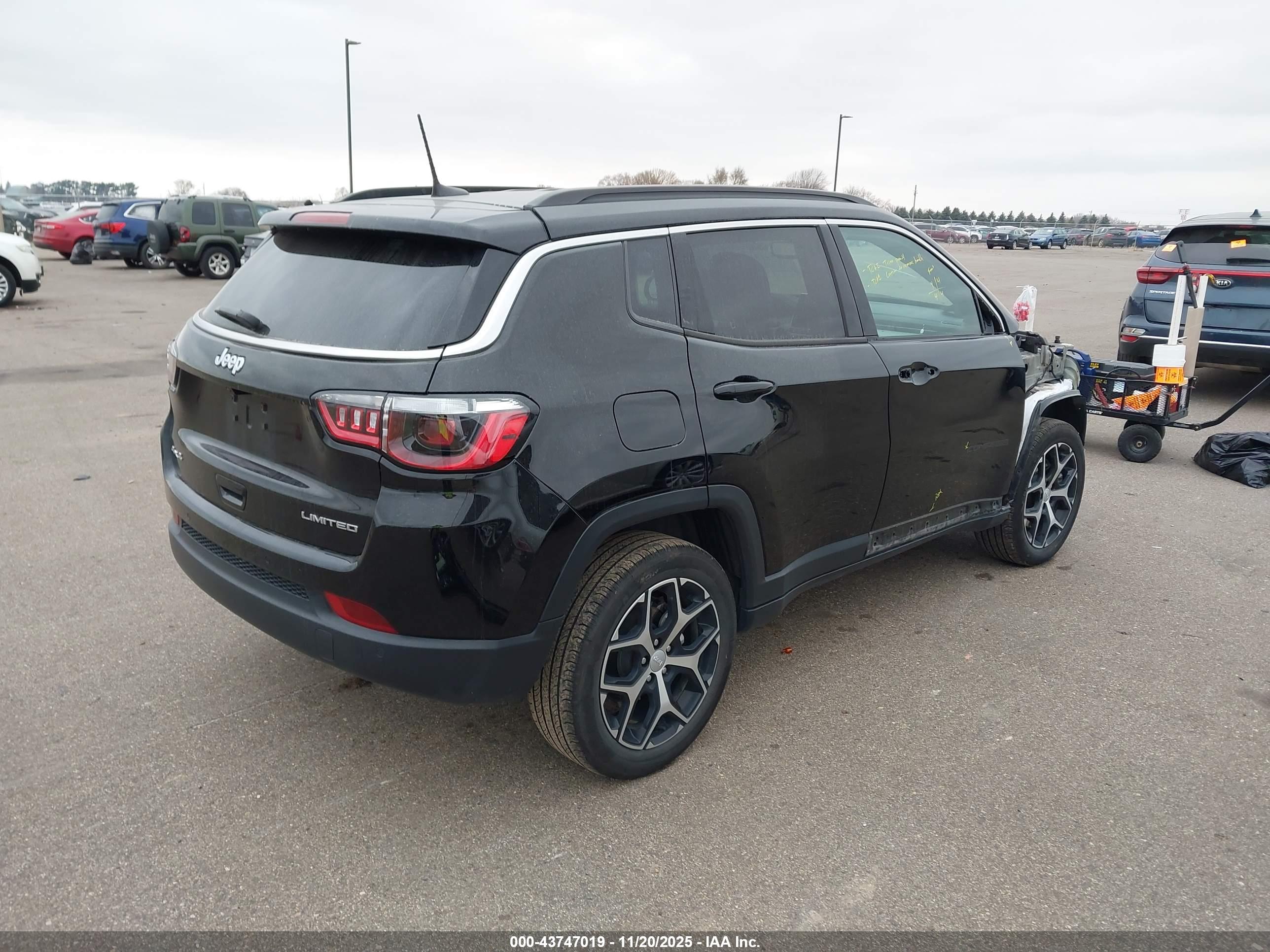 JEEP COMPASS image 4