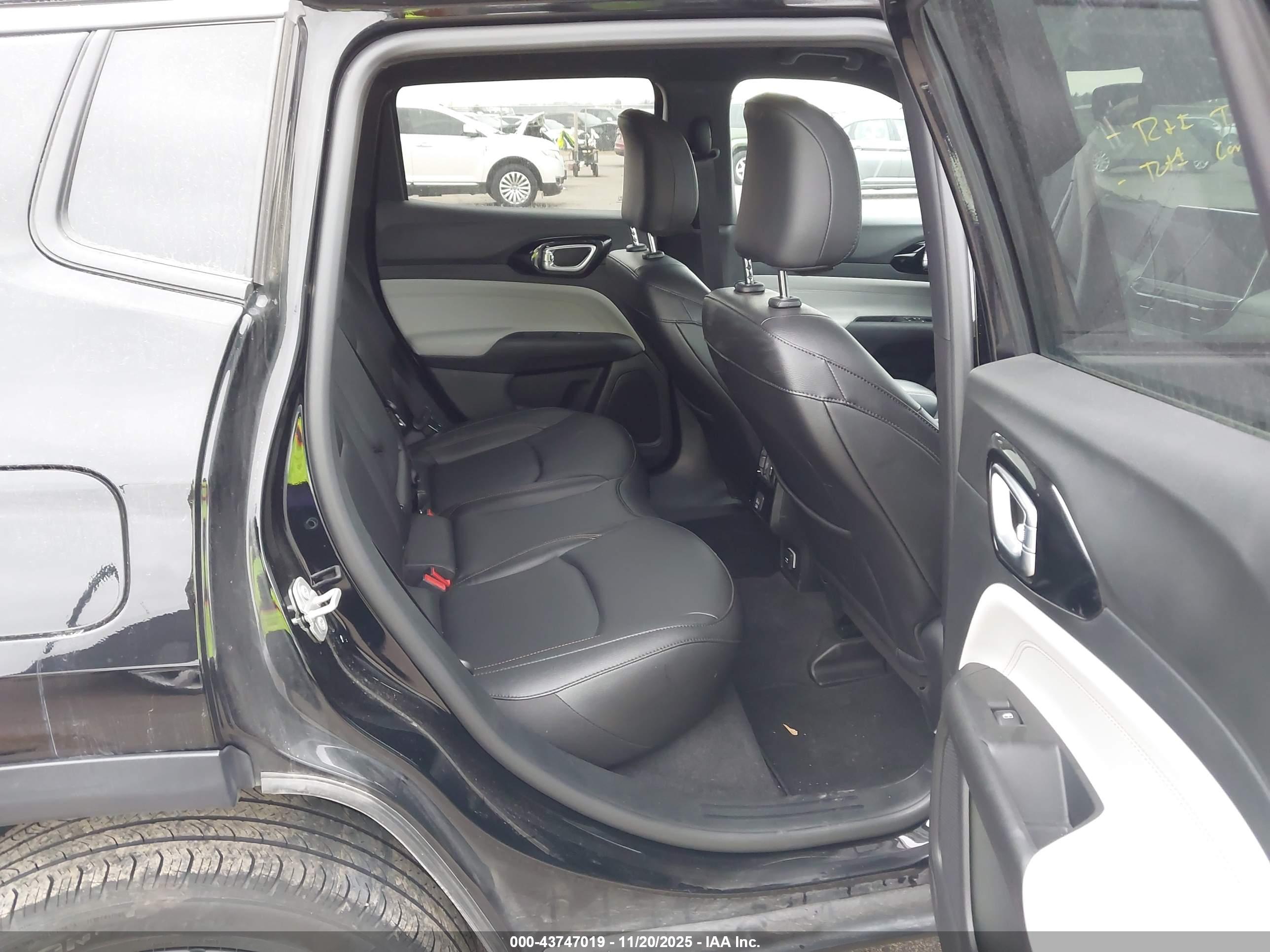 JEEP COMPASS image 8