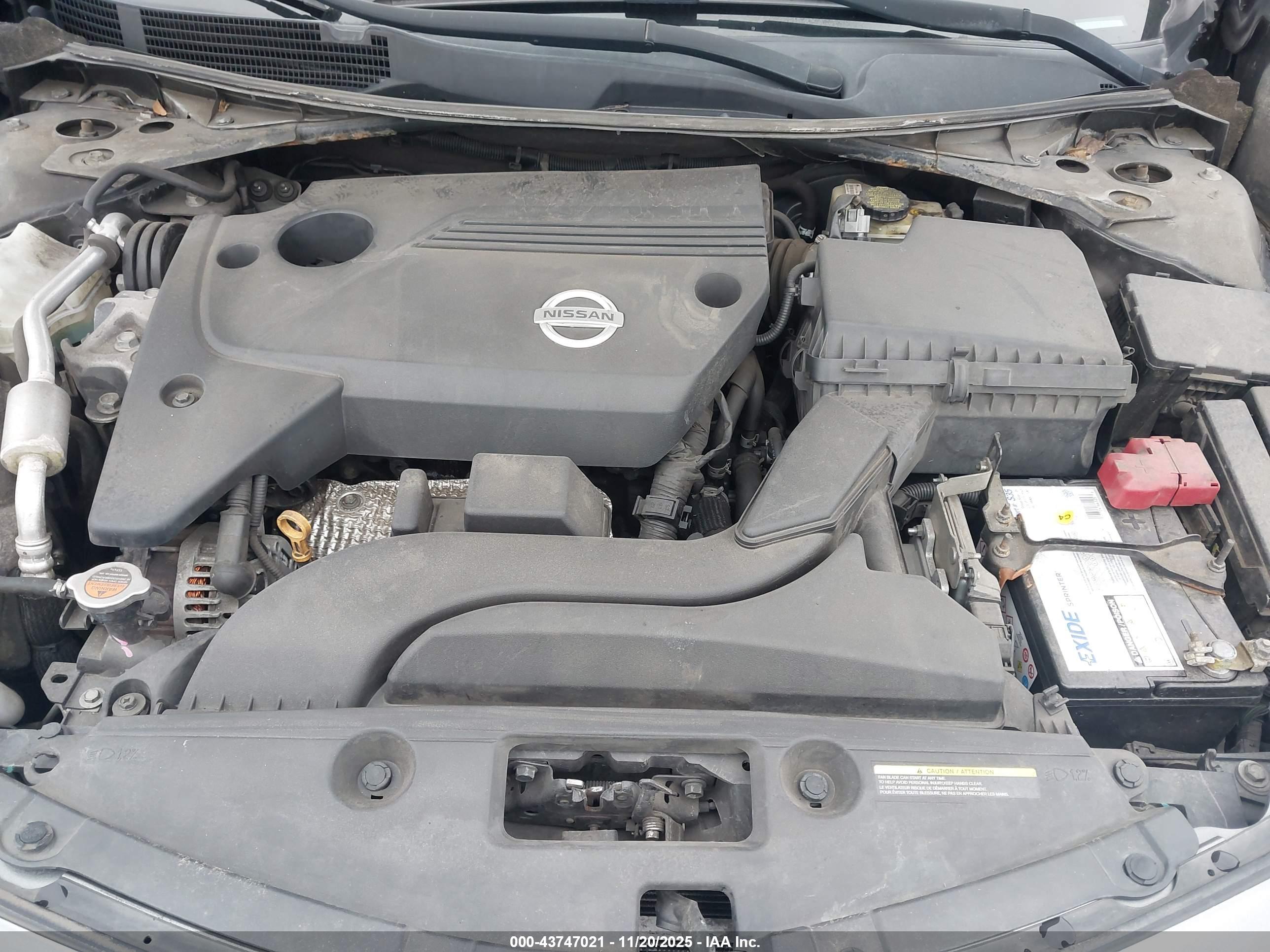 NISSAN ALTIMA image 10