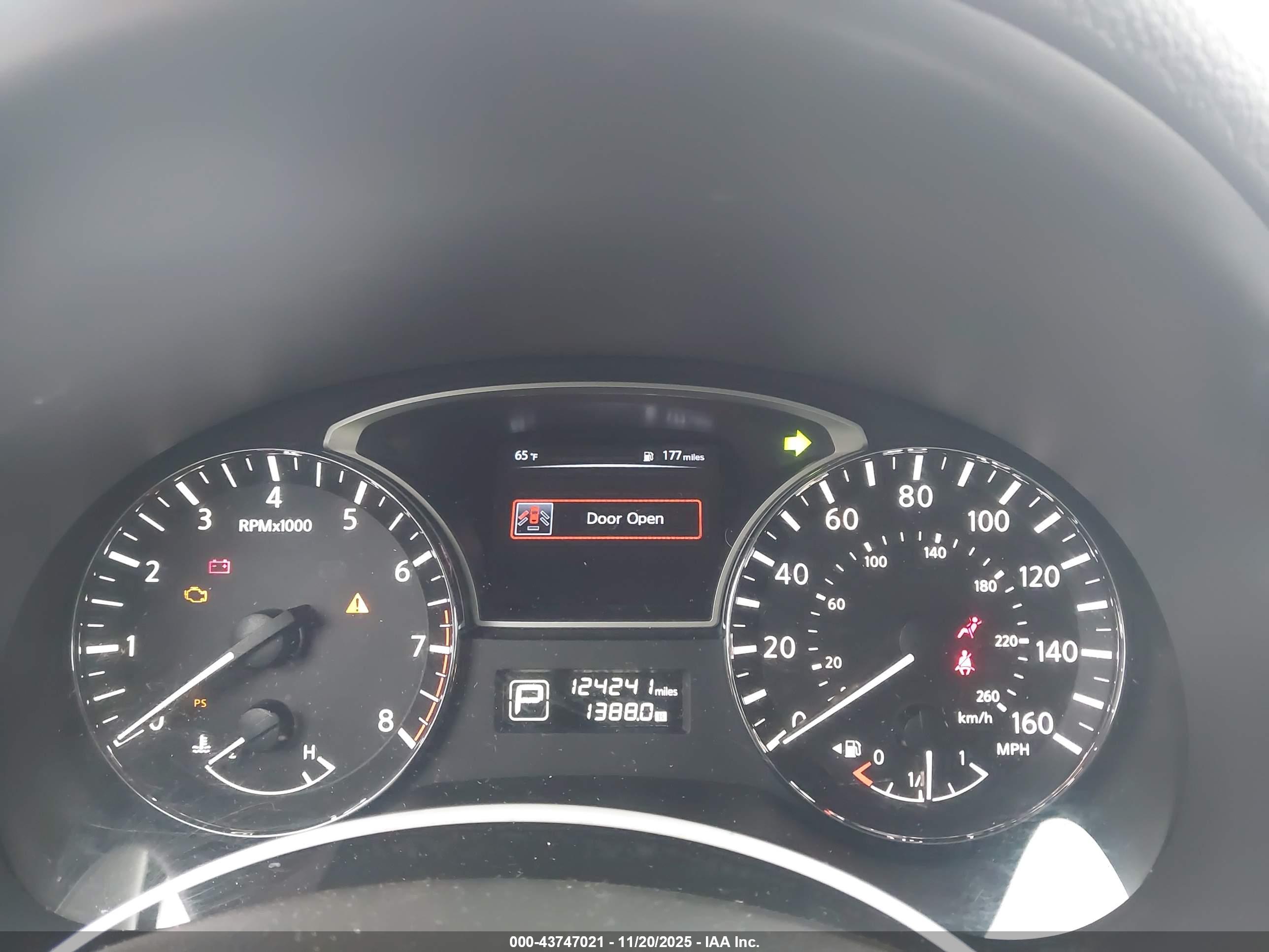 NISSAN ALTIMA image 7