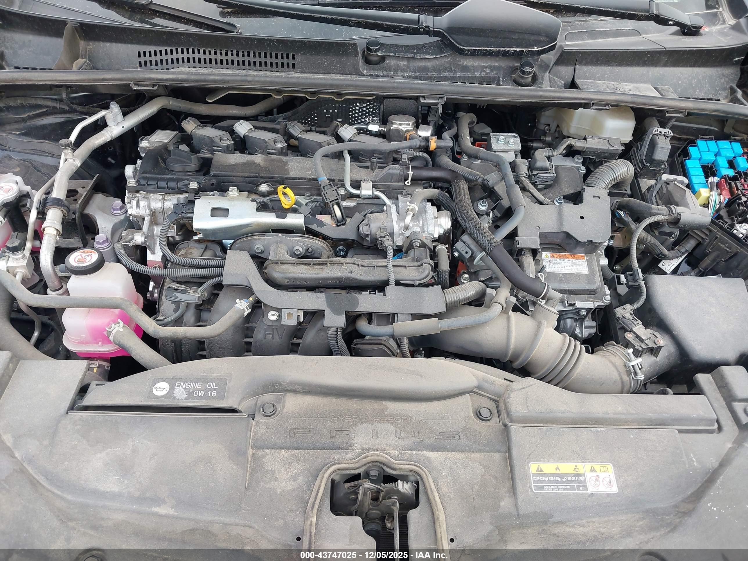 TOYOTA PRIUS image 10