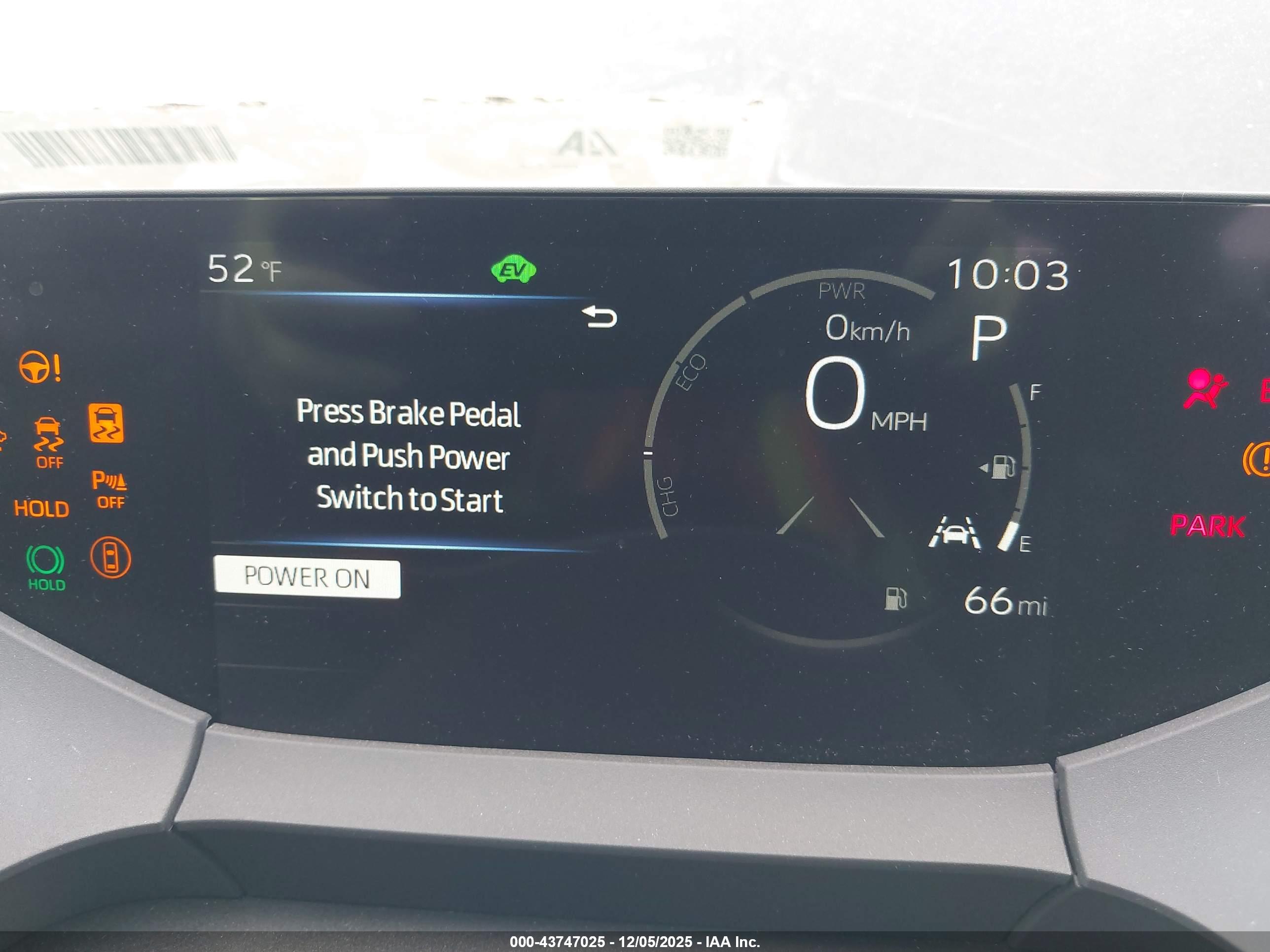 TOYOTA PRIUS image 7
