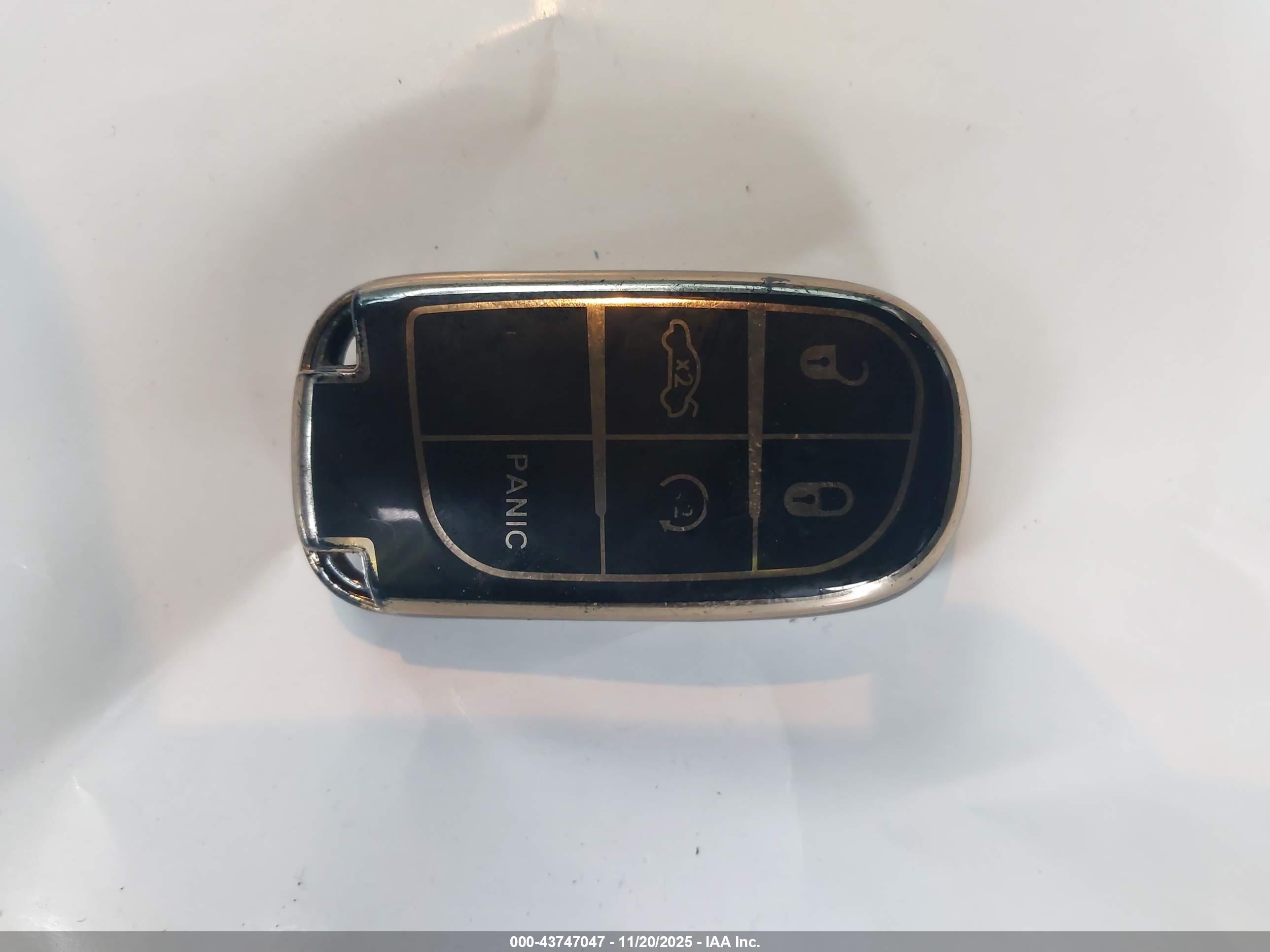 JEEP GRAND image 11