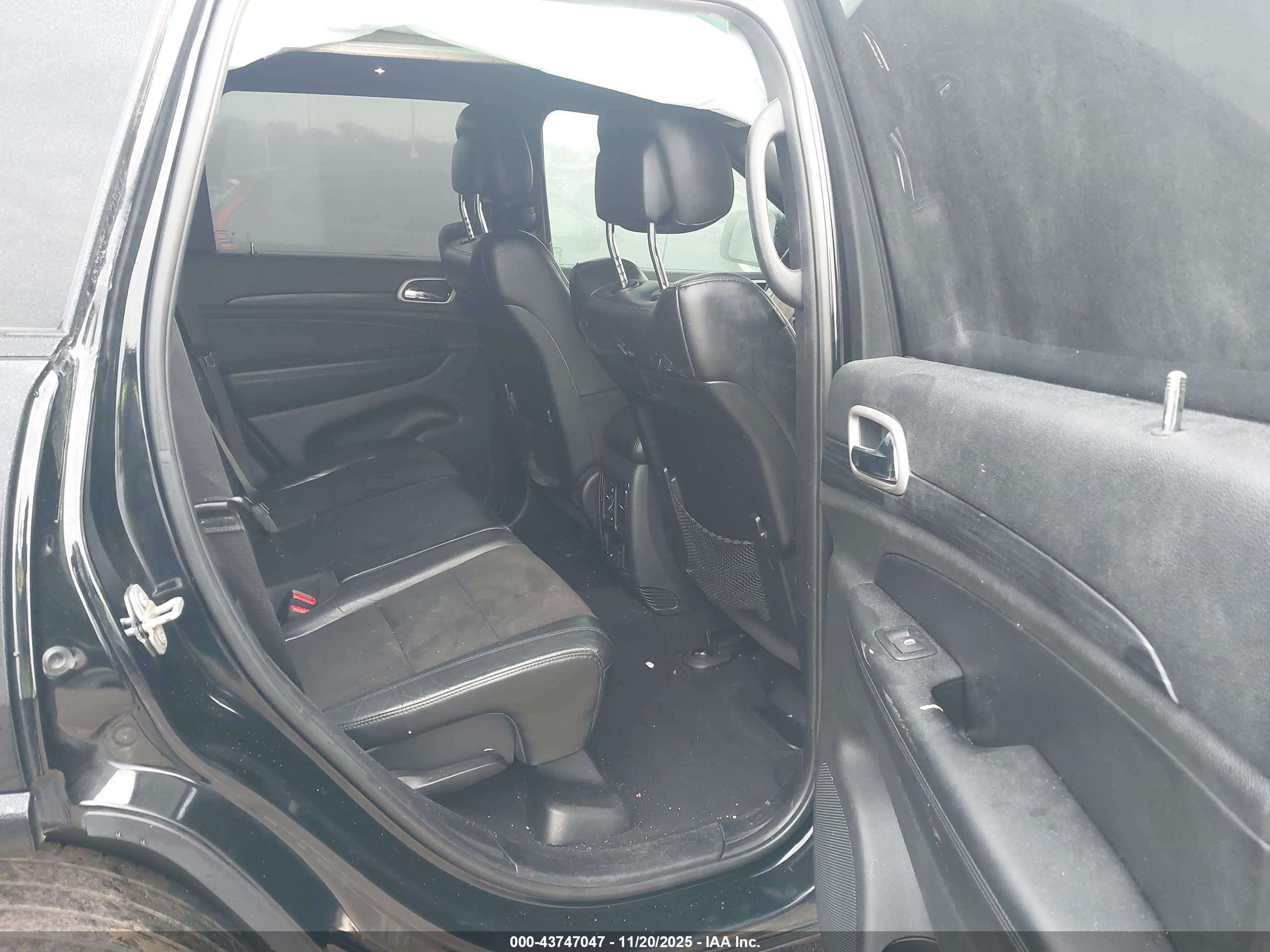 JEEP GRAND image 8