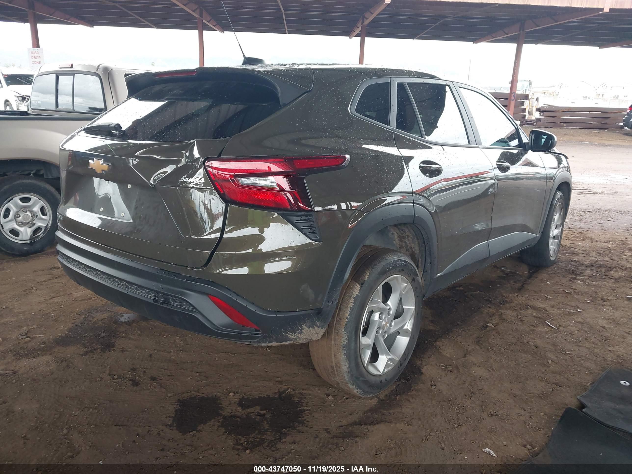 CHEVROLET TRAX image 4