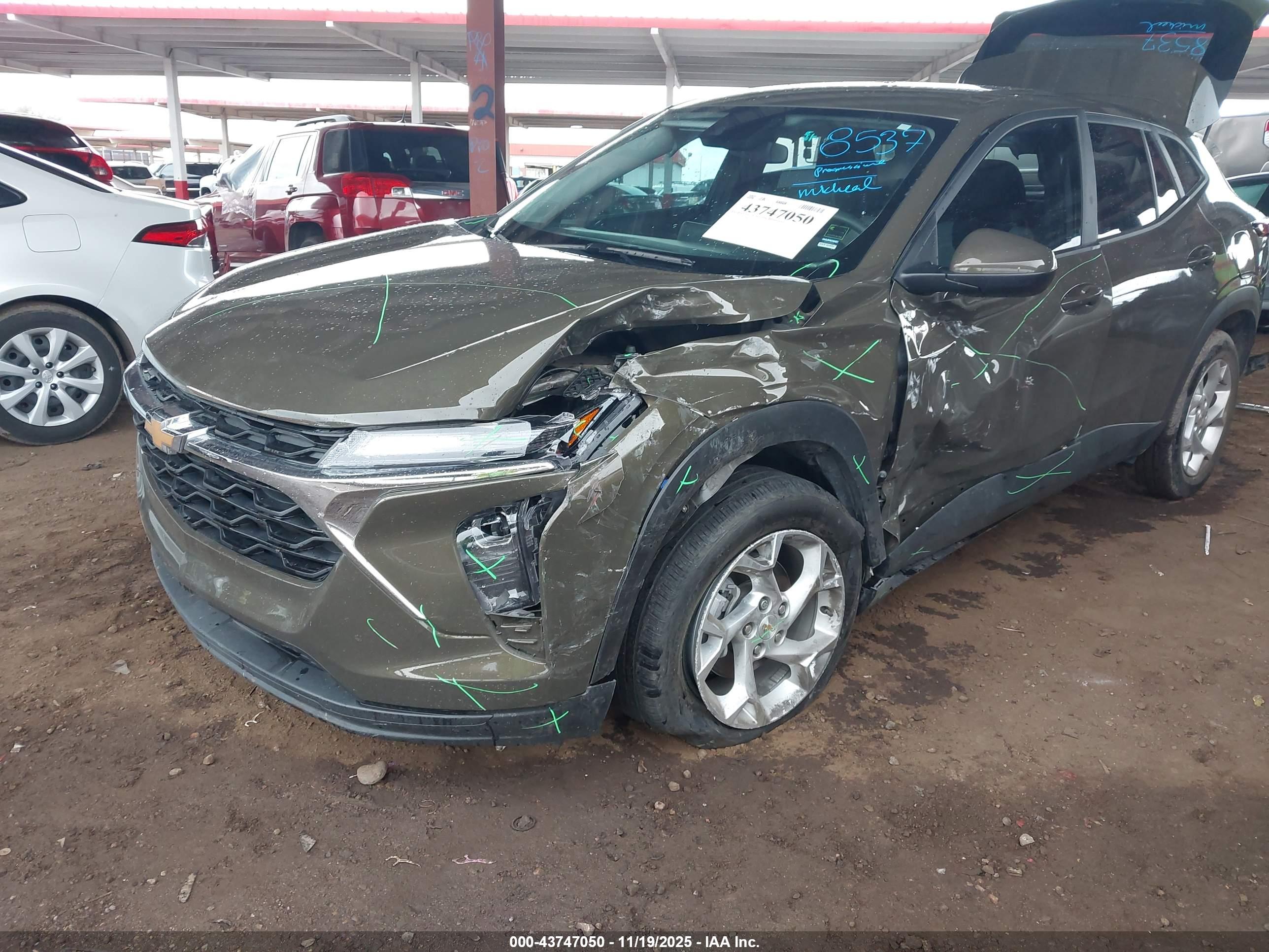 CHEVROLET TRAX image 6
