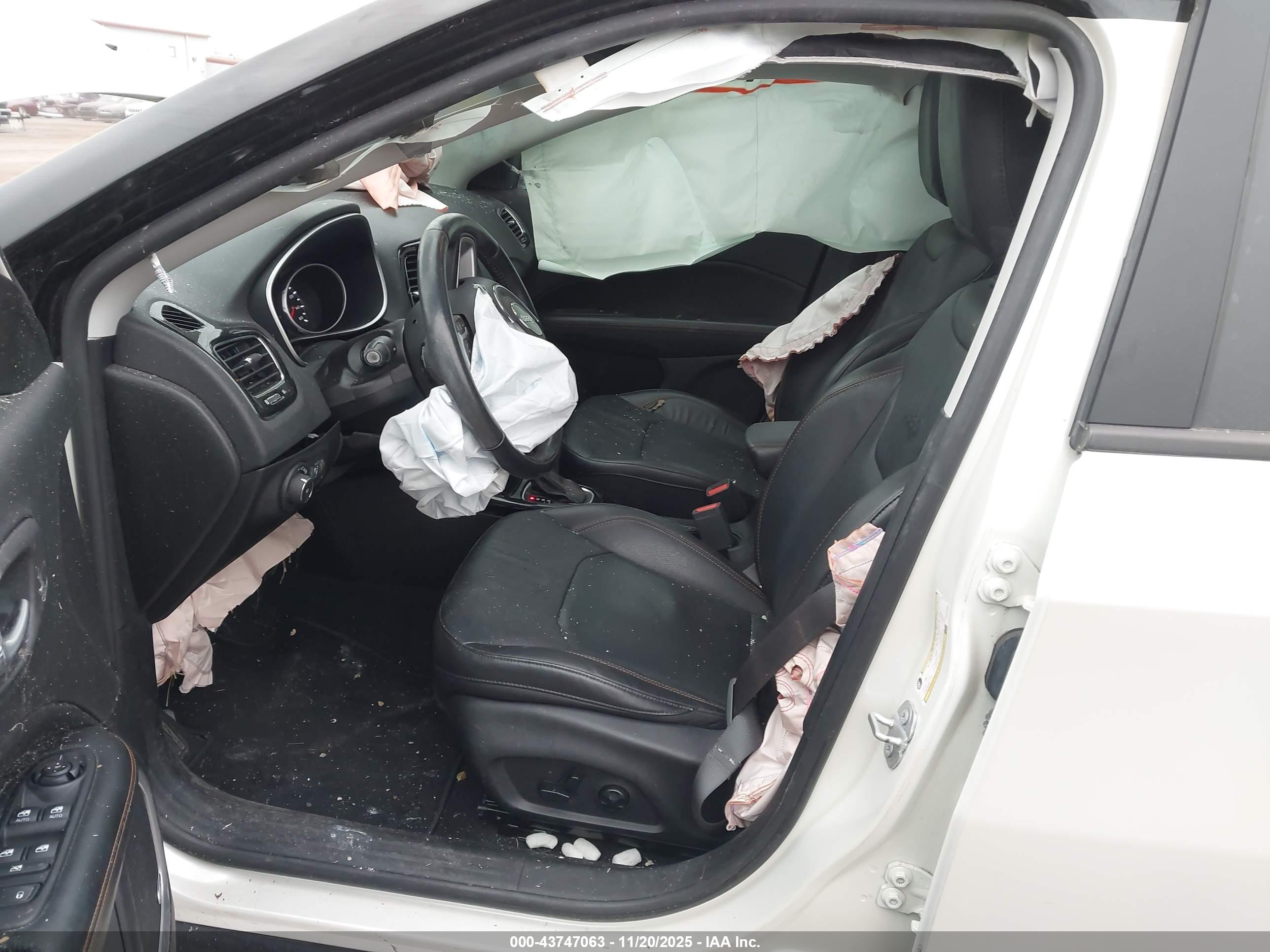 JEEP COMPASS image 5