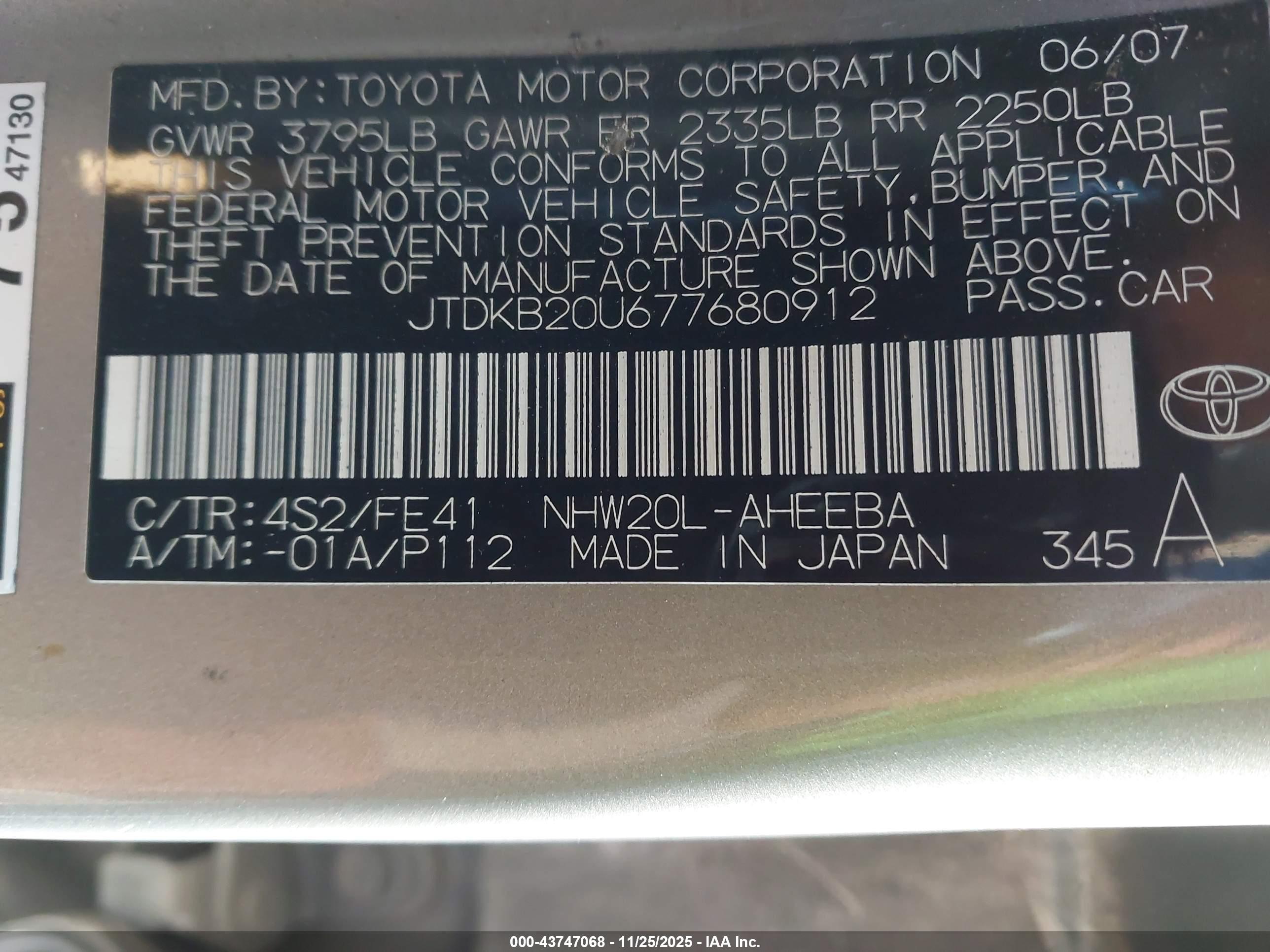 TOYOTA PRIUS image 9