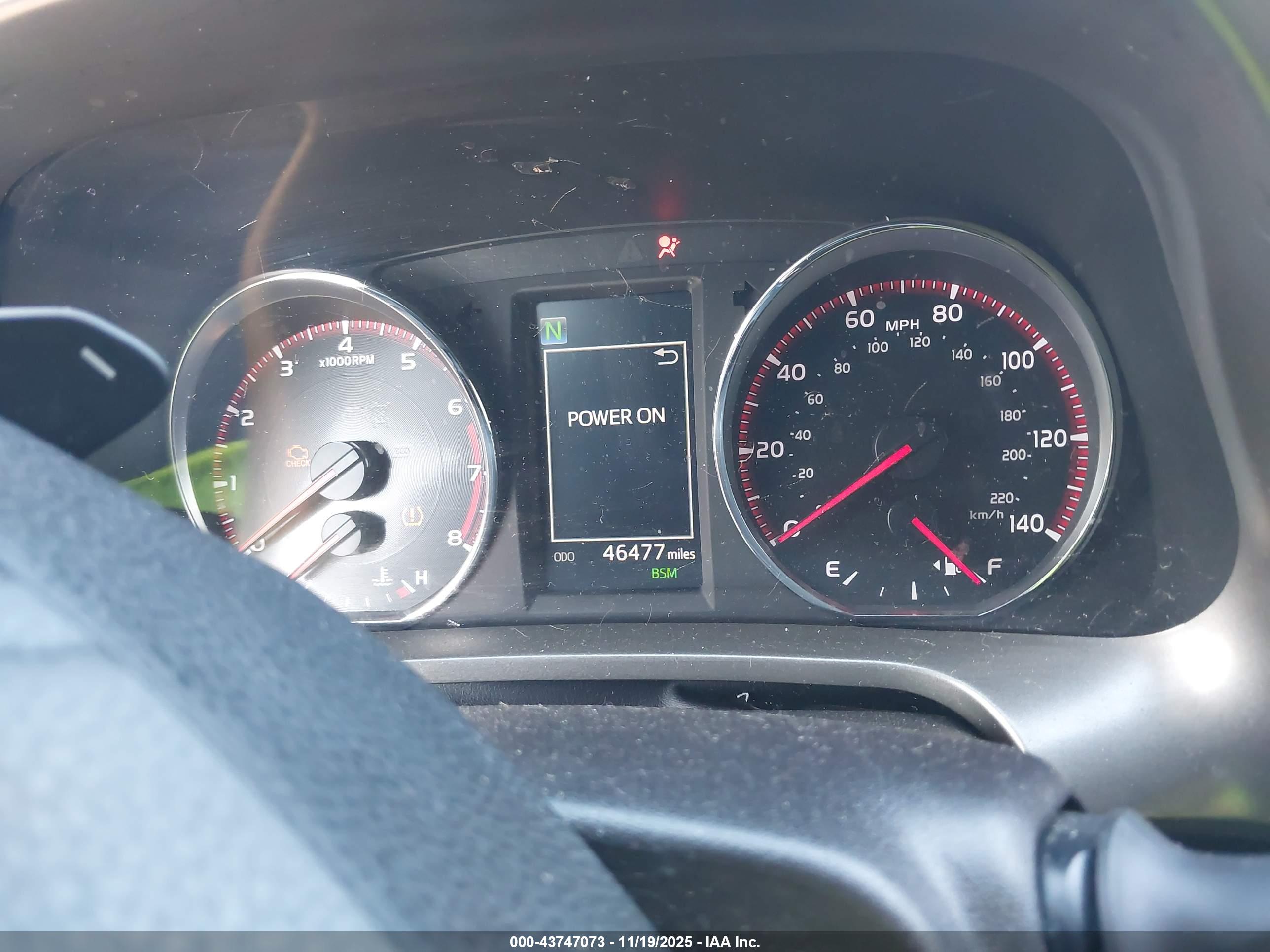 TOYOTA RAV4 image 7