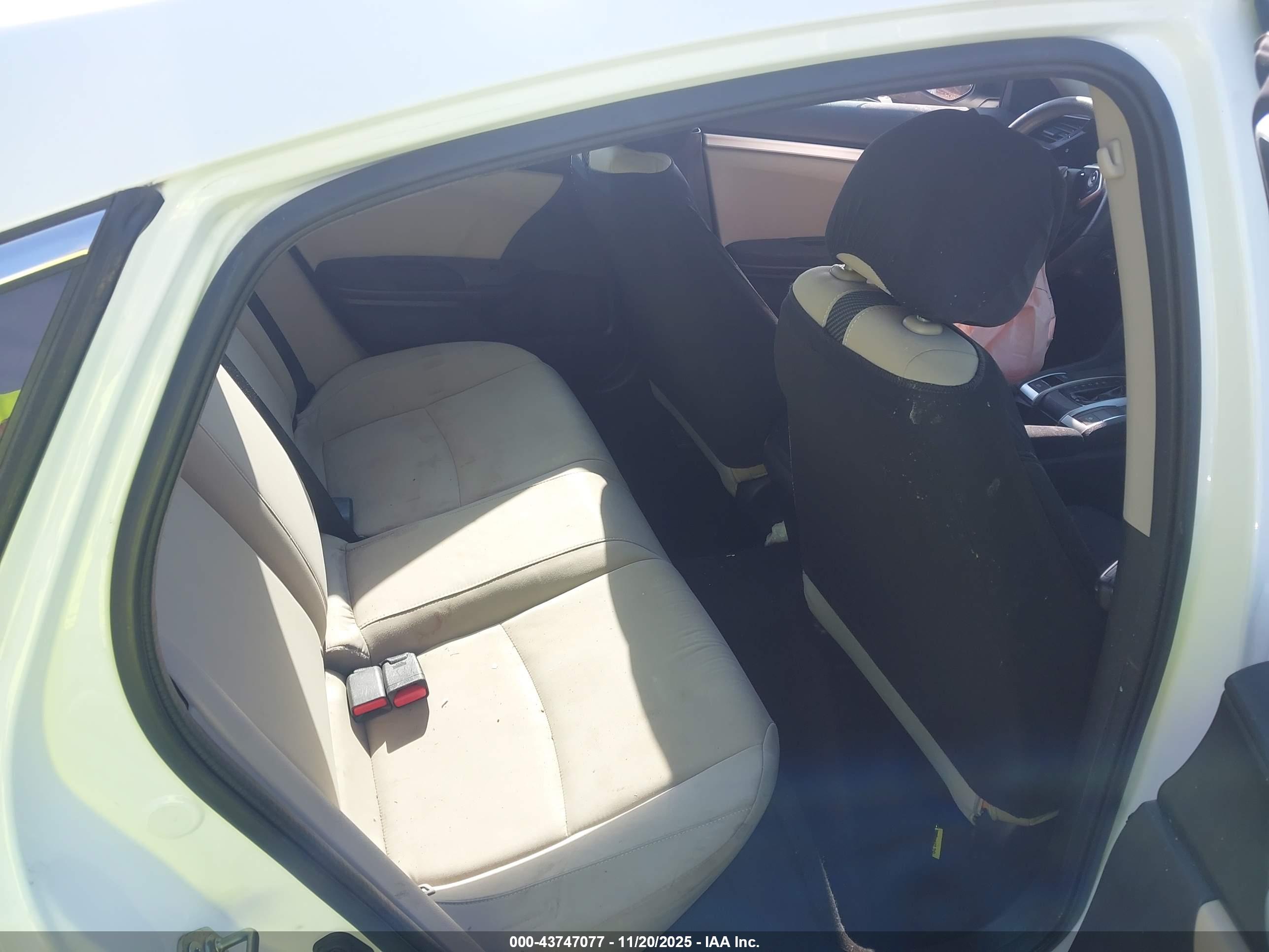 HONDA CIVIC image 8