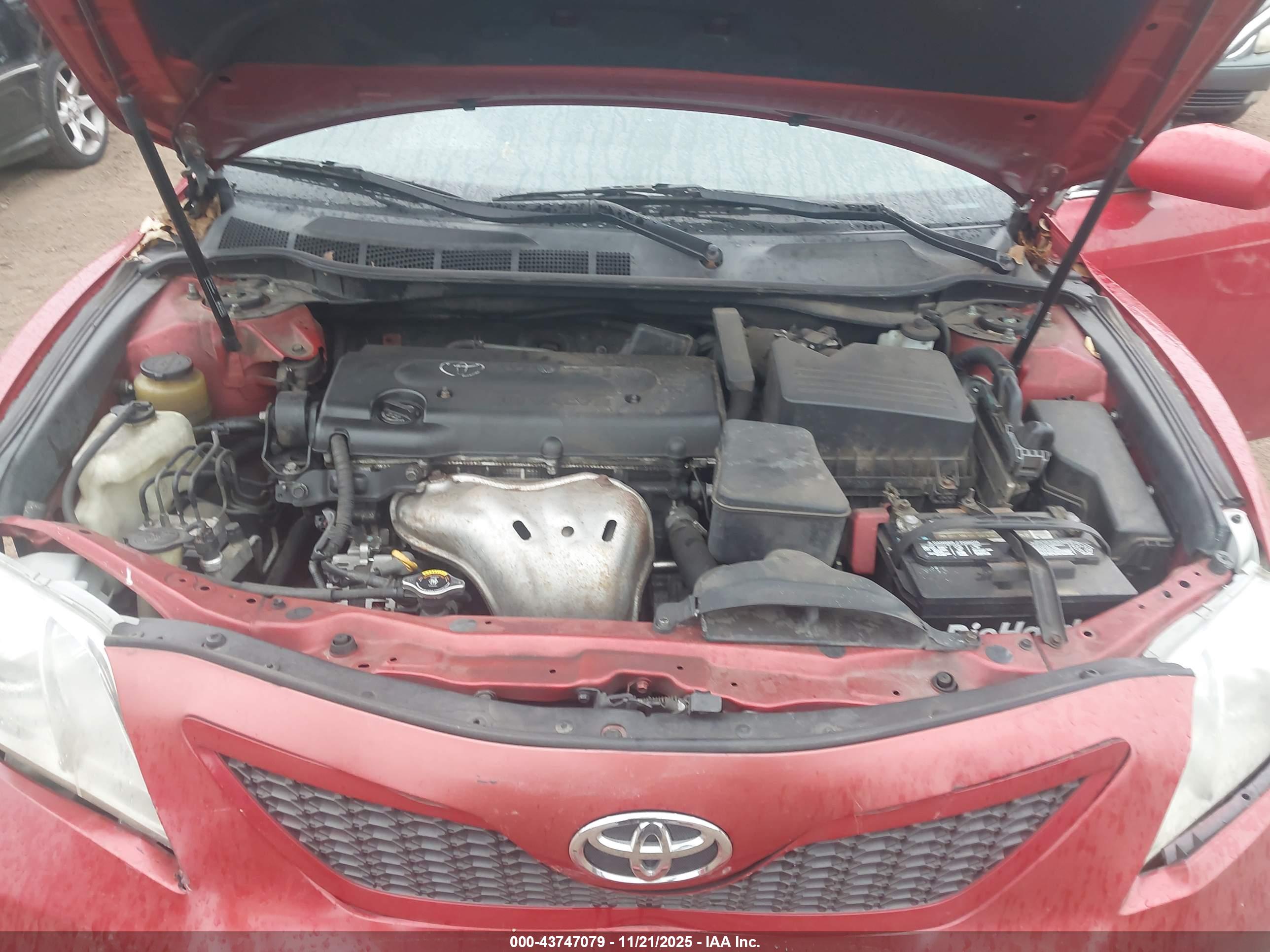 TOYOTA CAMRY image 10