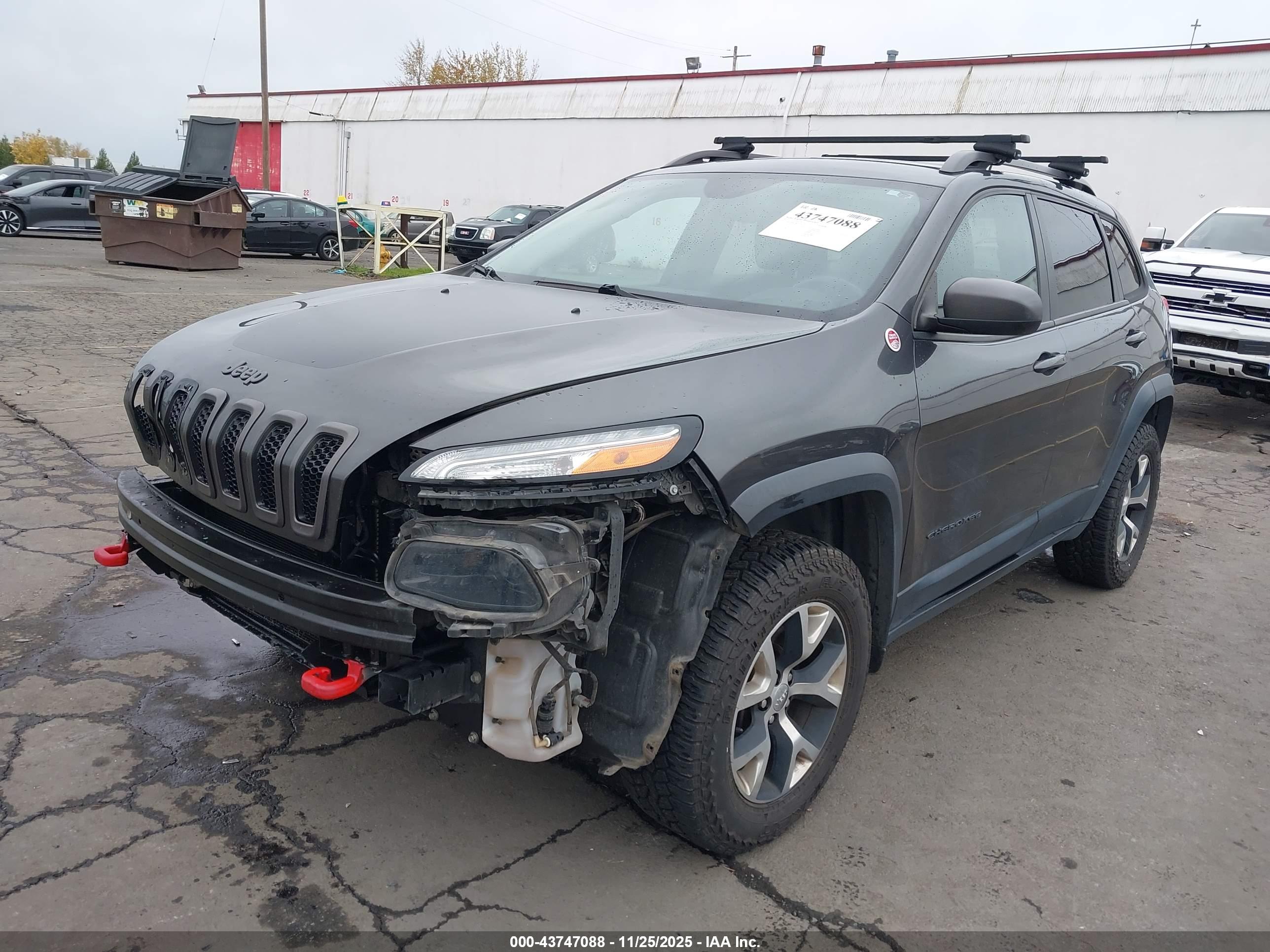 JEEP CHEROKEE image 2